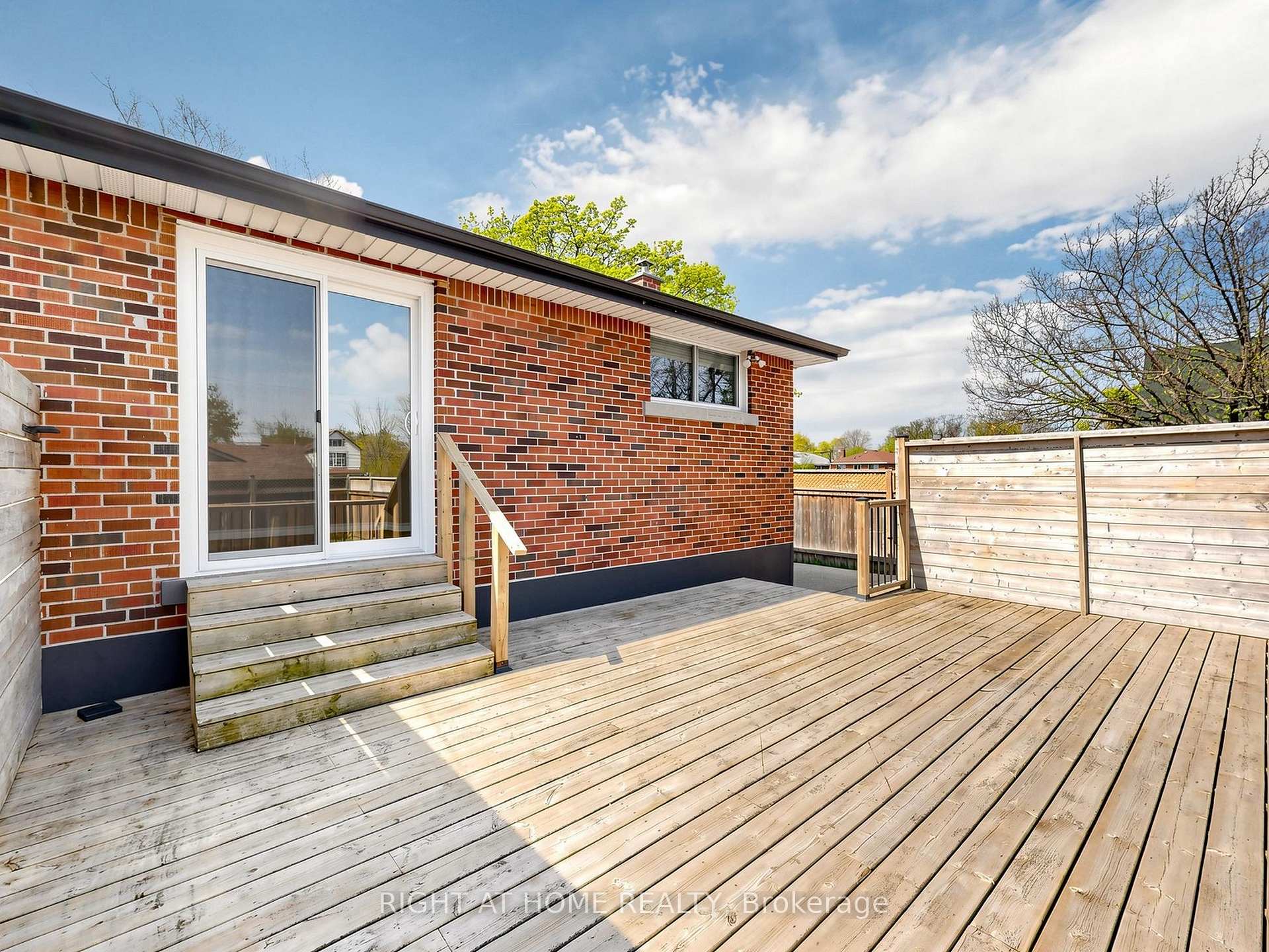 Photo 25 of 1 Welbourn Drive, Hamilton, Balfour — HOMEH
