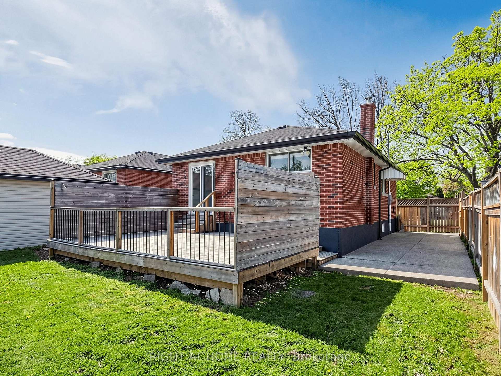 Photo 27 of 1 Welbourn Drive, Hamilton, Balfour — HOMEH