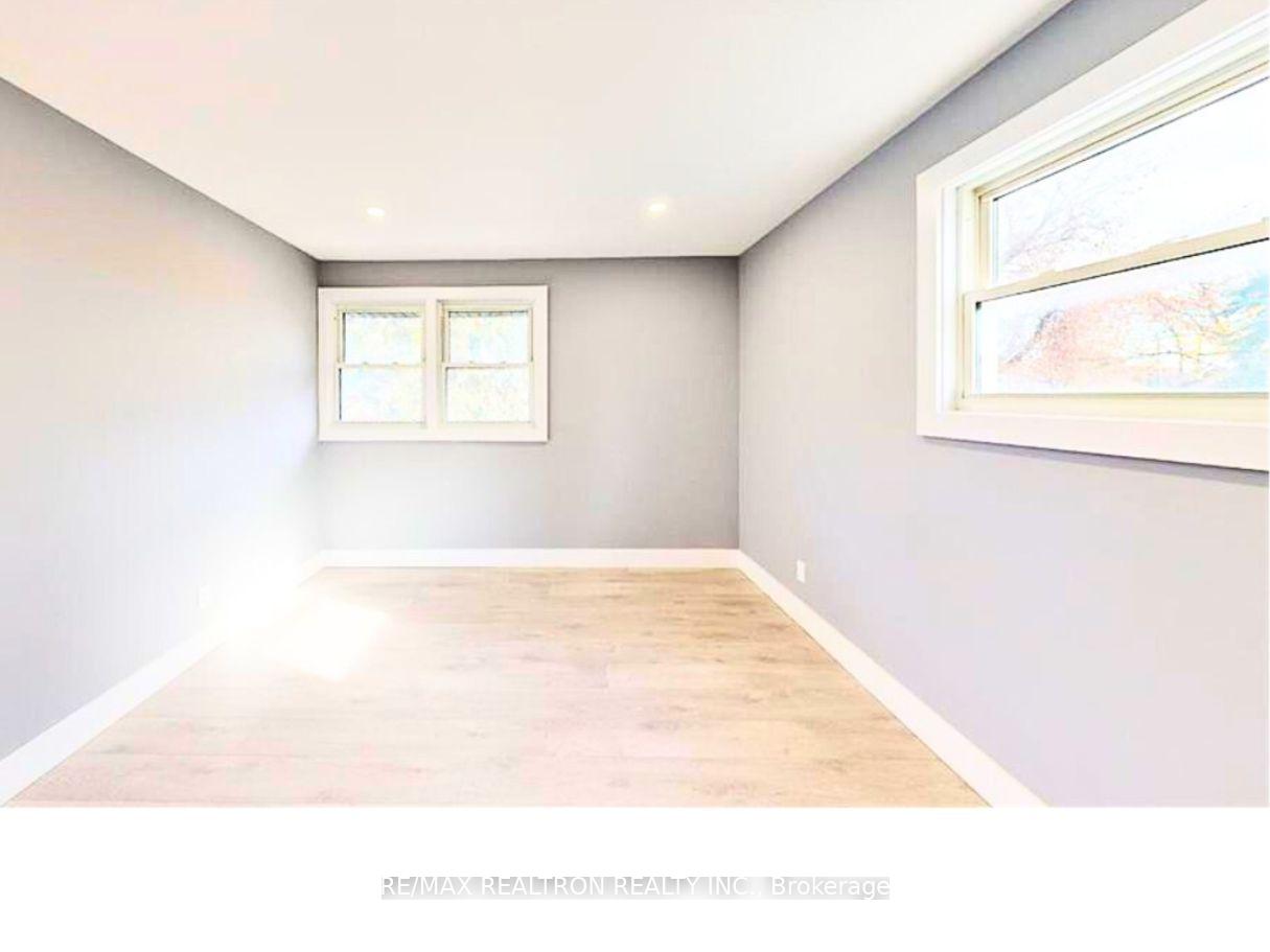 Photo 7 of Unit Unit A, 77 Godfrey Drive, London, East D — HOMEH