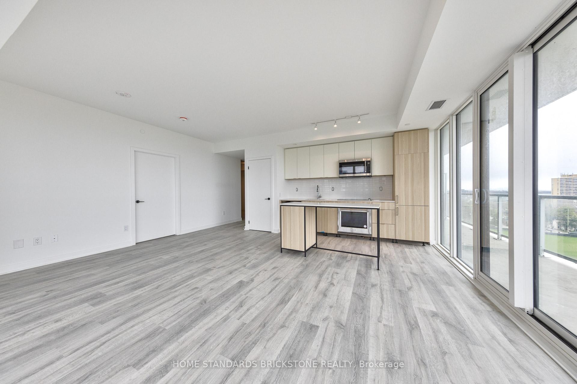Photo 2 of Unit 1012, 220 Missinnihe Way, Mississauga, Port Credit — HOMEH