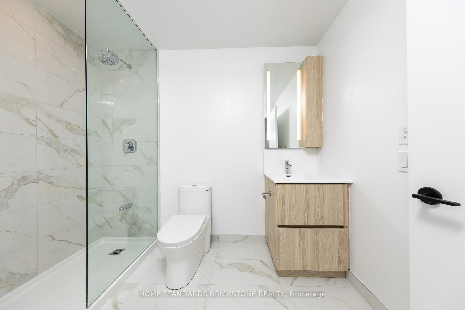 Photo 14 of Unit 1012, 220 Missinnihe Way, Mississauga, Port Credit — HOMEH