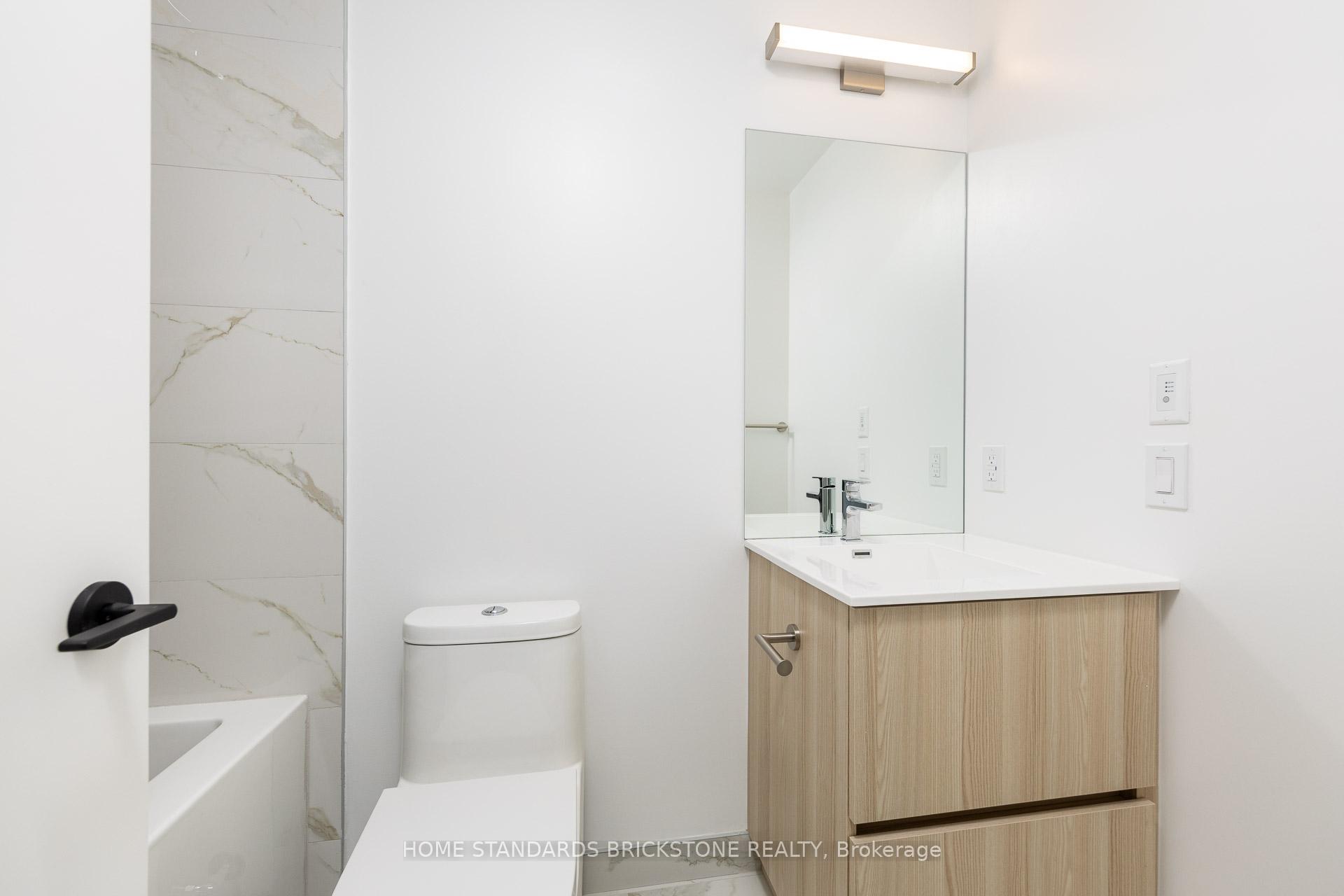 Photo 19 of Unit 1012, 220 Missinnihe Way, Mississauga, Port Credit — HOMEH