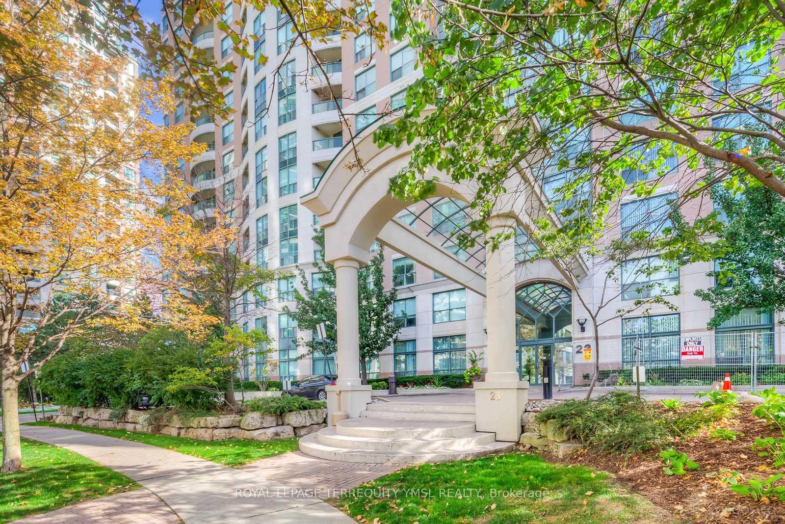 Photo 5 of Unit 1809, 23 Lorraine Drive, North York, Willowdale West — HOMEH