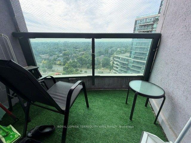 Photo 15 of Unit 1809, 23 Lorraine Drive, North York, Willowdale West — HOMEH