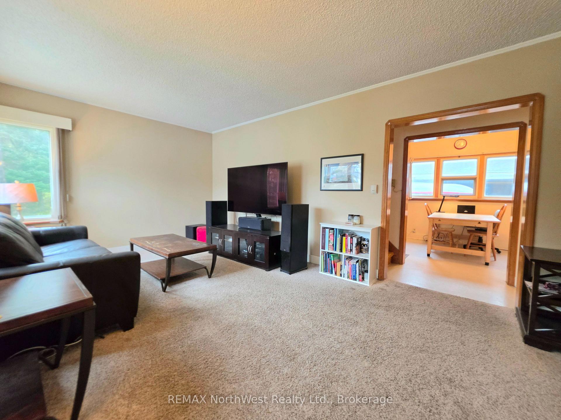 Photo 10 of 516 Seventh Avenue S, Kenora, Lakeside — HOMEH