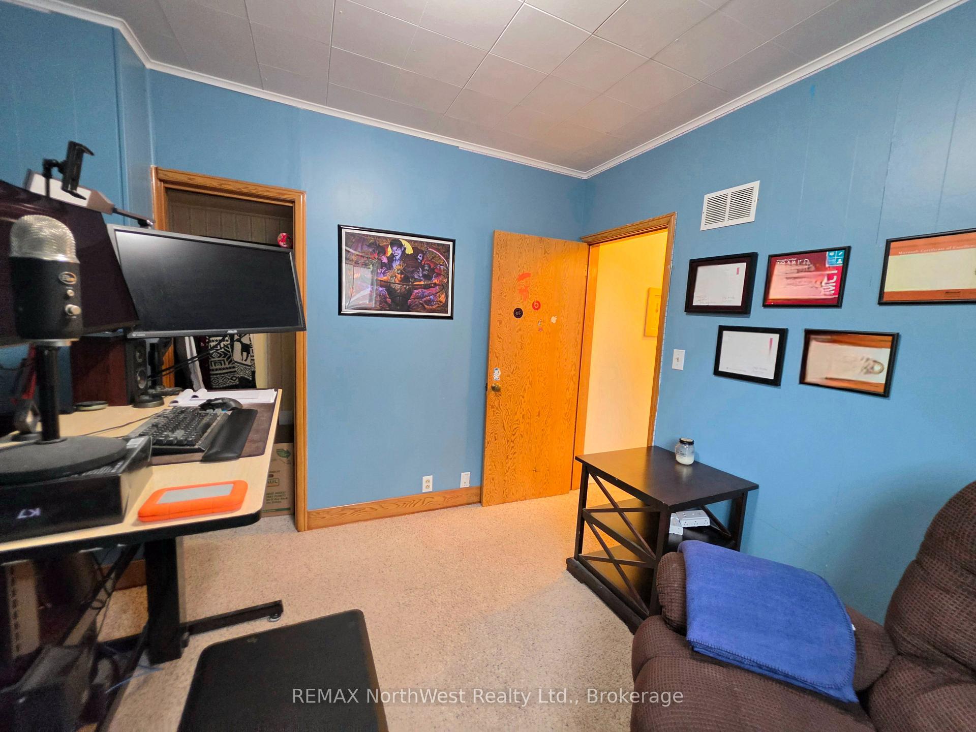 Photo 17 of 516 Seventh Avenue S, Kenora, Lakeside — HOMEH
