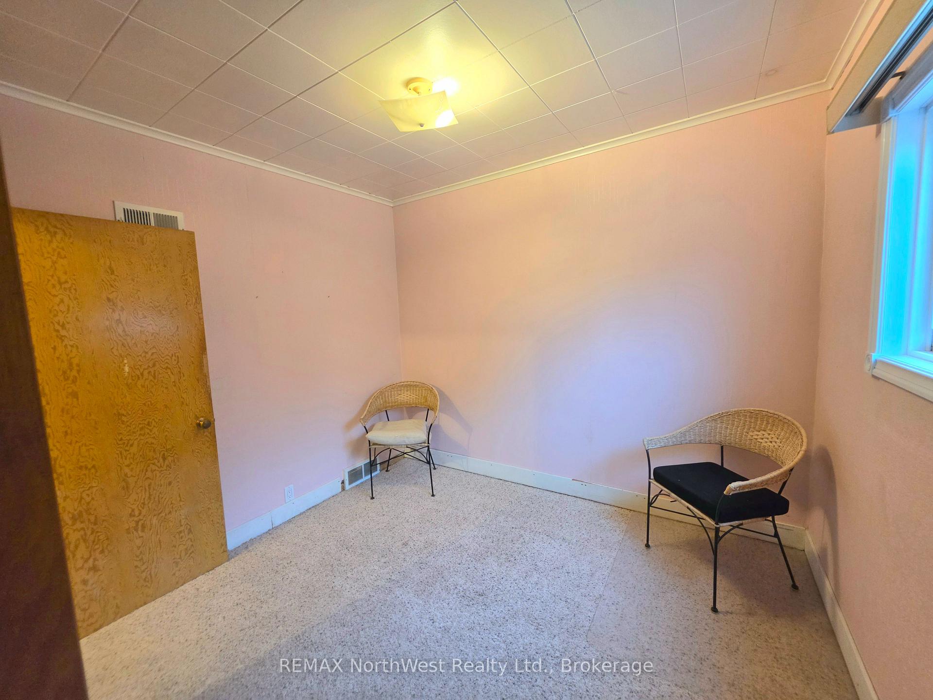 Photo 18 of 516 Seventh Avenue S, Kenora, Lakeside — HOMEH