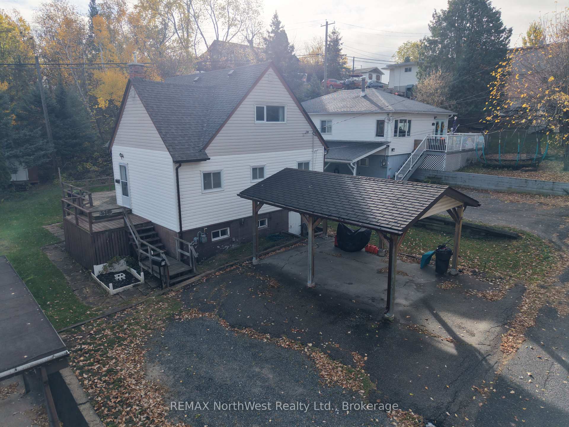 Photo 32 of 516 Seventh Avenue S, Kenora, Lakeside — HOMEH