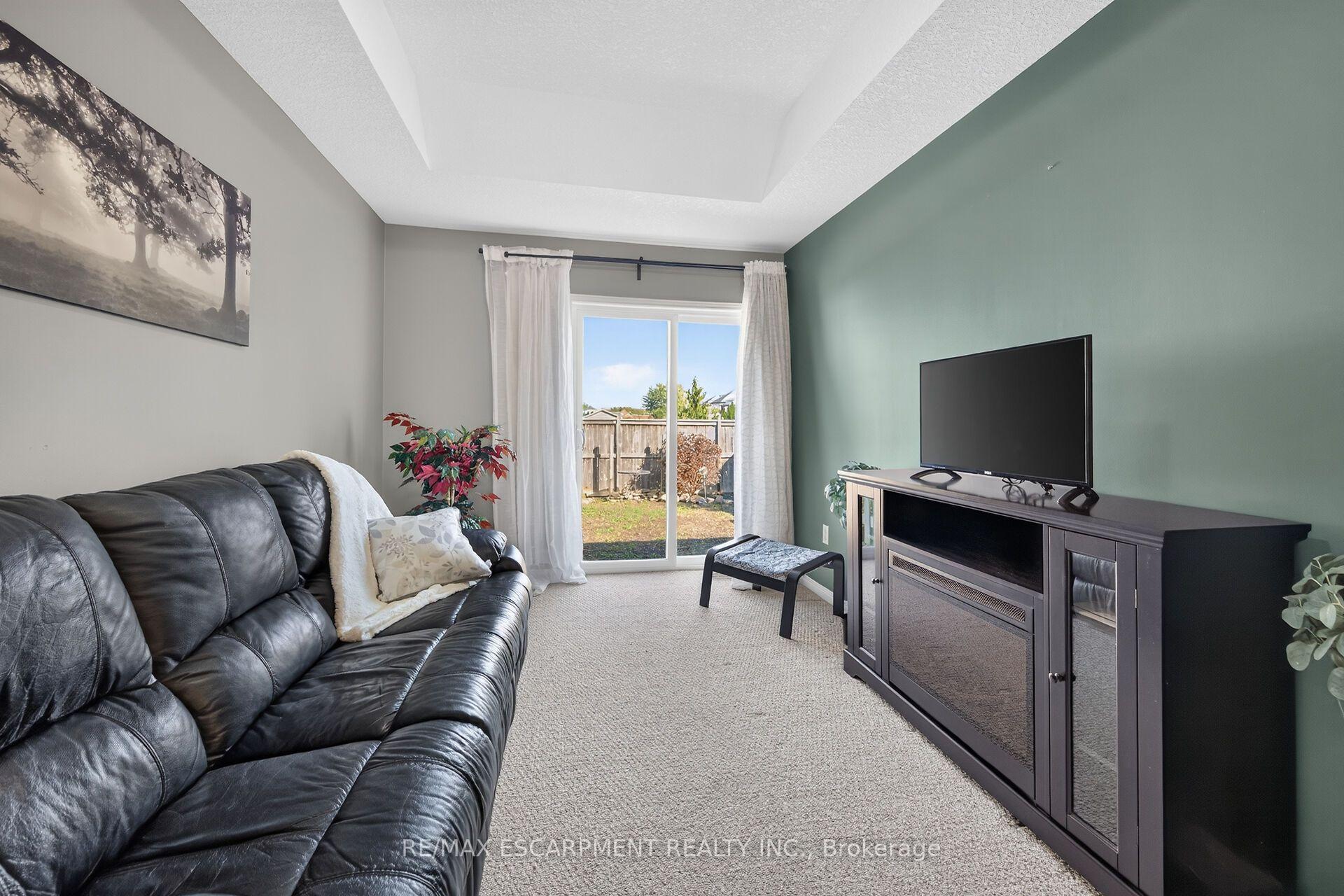 Photo 17 of 7 Powell Lane, Haldimand — HOMEH