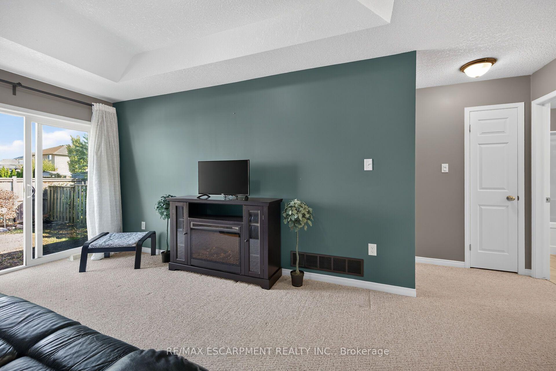 Photo 19 of 7 Powell Lane, Haldimand — HOMEH