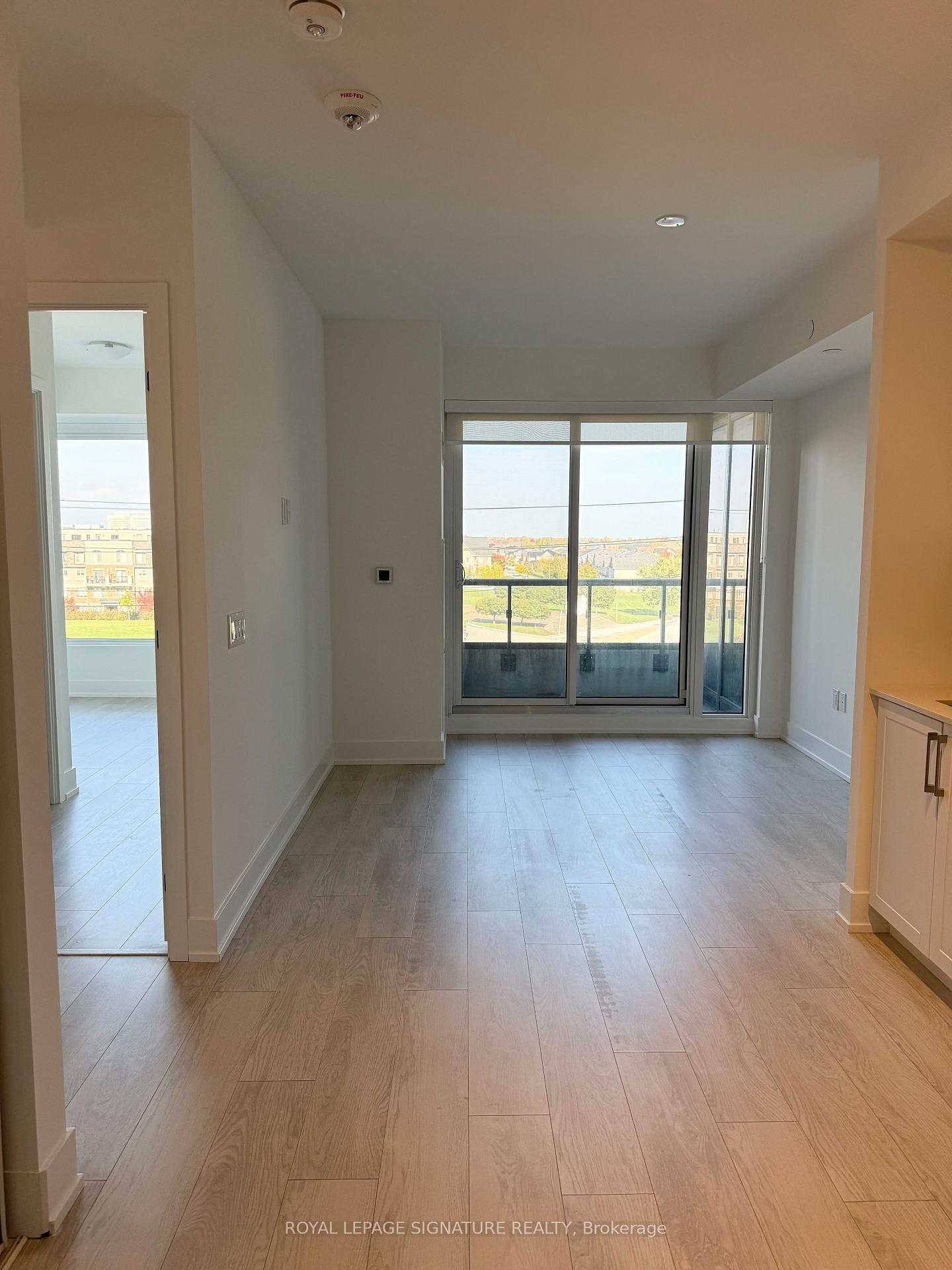 Photo 5 of Unit 410, 2450 Old Bronte Road, Oakville, Westmount — HOMEH