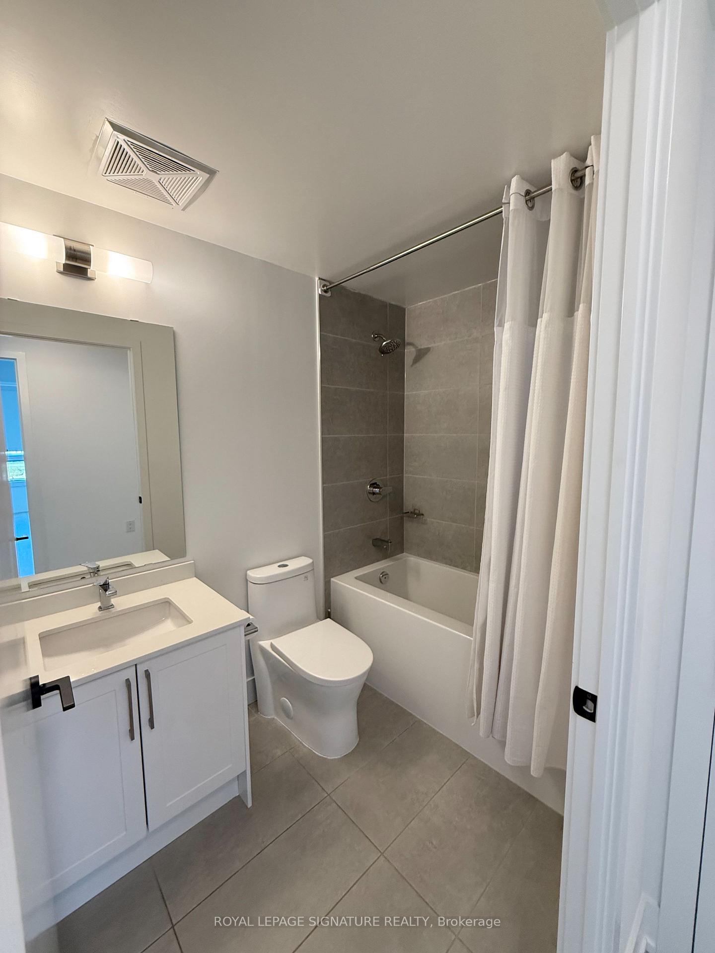Photo 10 of Unit 410, 2450 Old Bronte Road, Oakville, Westmount — HOMEH