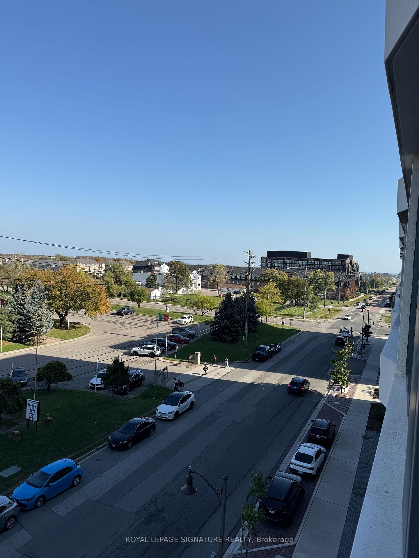Photo 19 of Unit 410, 2450 Old Bronte Road, Oakville, Westmount — HOMEH