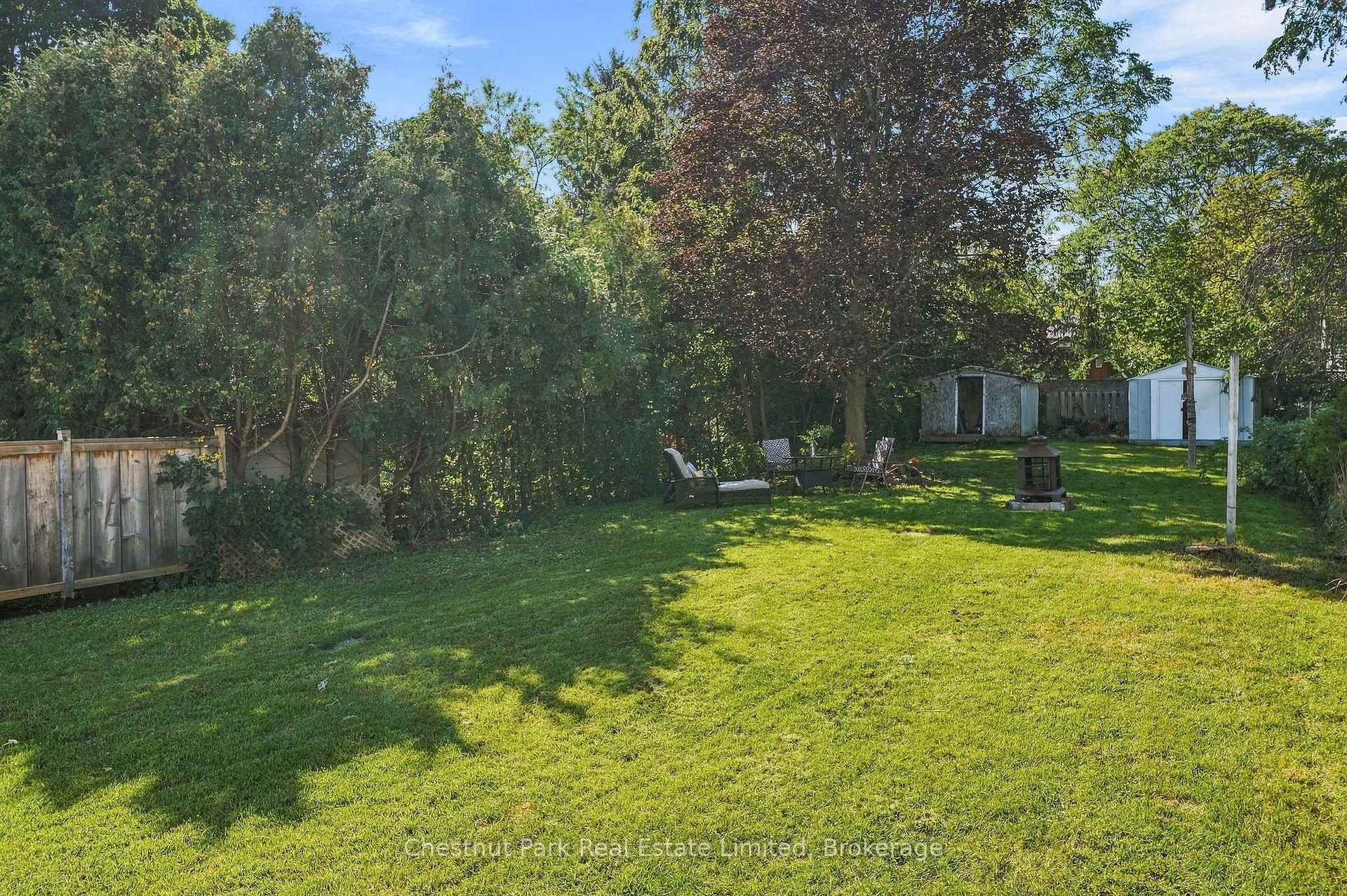 Photo 23 of 28 Spring Street, Prince Edward County, Picton — HOMEH