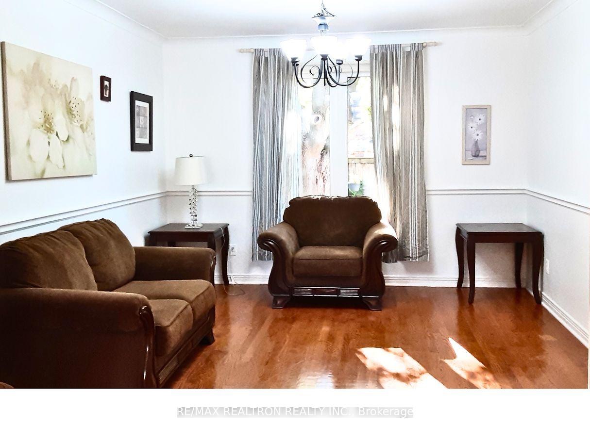 Photo 6 of 5 Lavender Way, London, North G — HOMEH