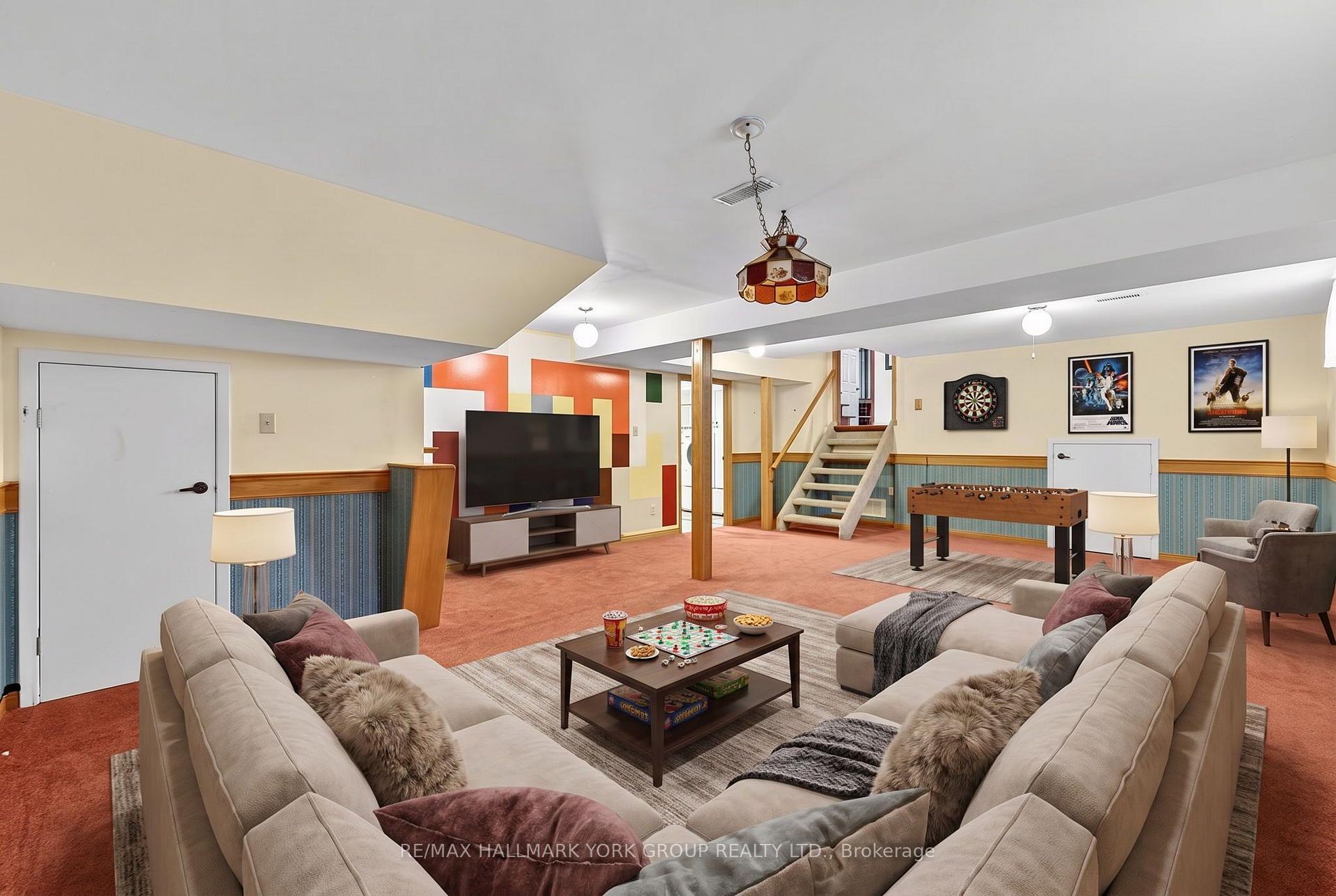 Photo 41 of 80 Fairway Drive, Aurora, Aurora Highlands — HOMEH