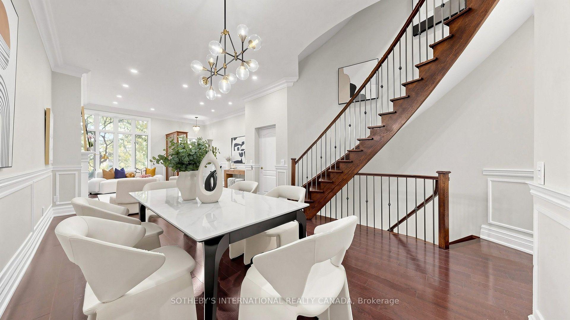 Photo 8 of Unit 11, 260 Russell Hill Road, Toronto, Casa Loma — HOMEH