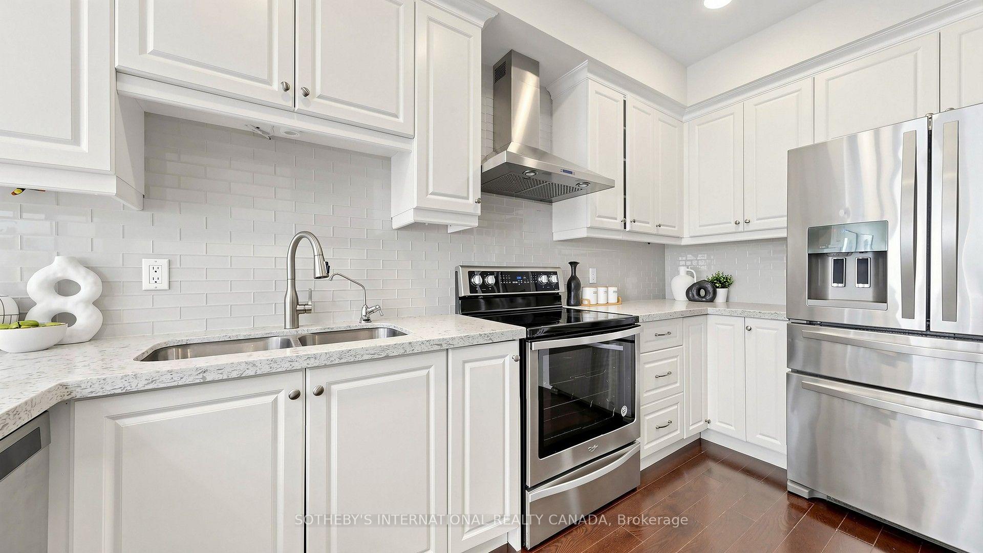 Photo 13 of Unit 11, 260 Russell Hill Road, Toronto, Casa Loma — HOMEH