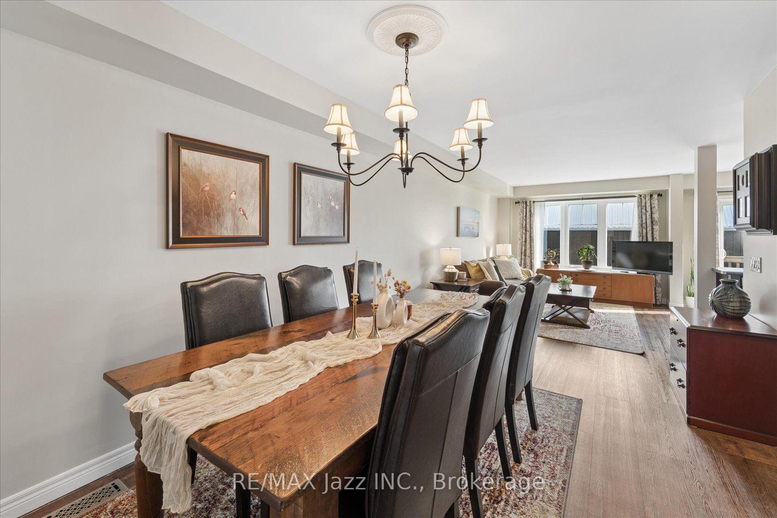 Photo 5 of 61 Great Gabe Crescent, Oshawa, Windfields — HOMEH
