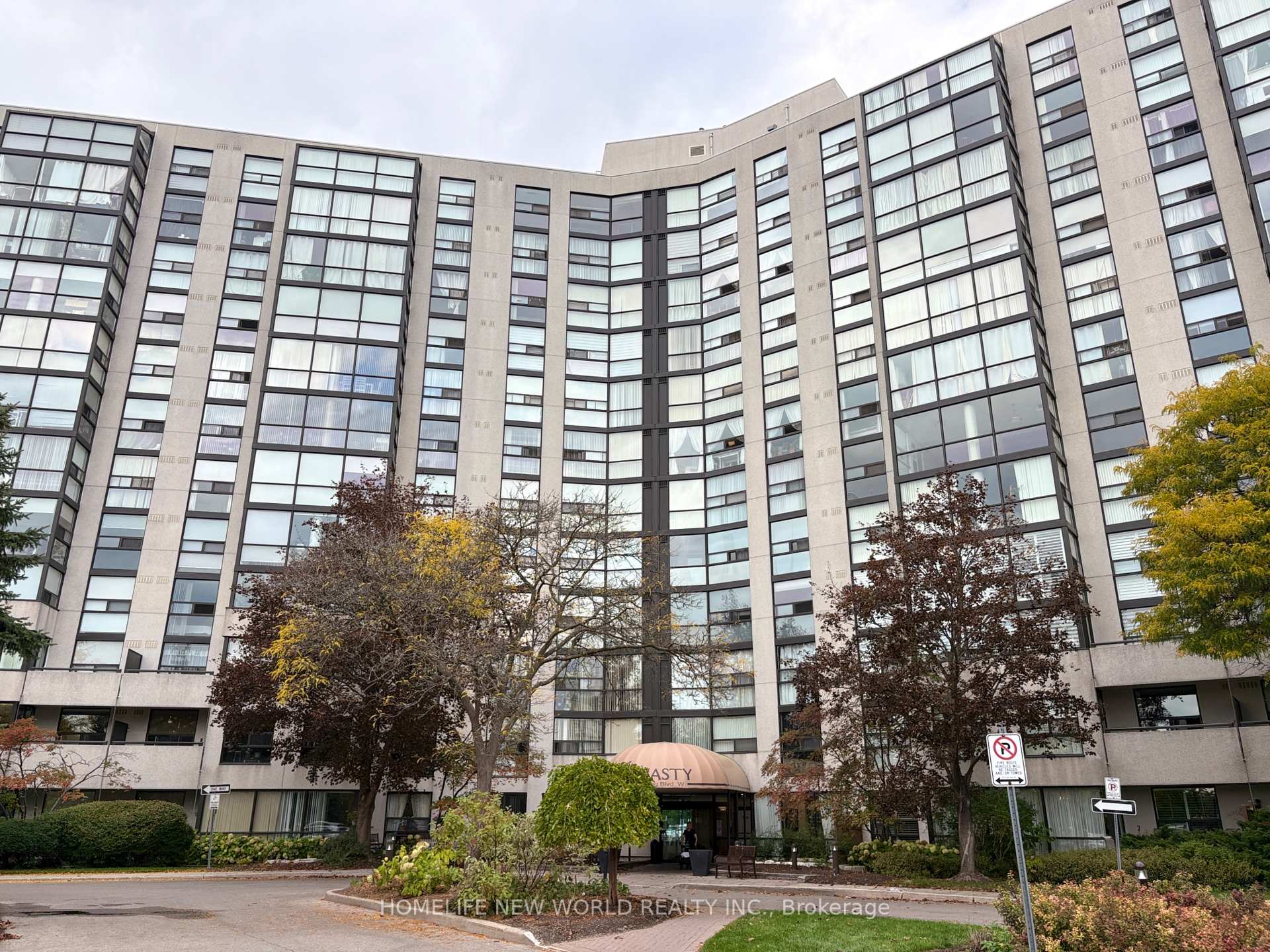 Photo 2 of Unit 1117, 40 Harding Boulevard, Richmond Hill, North Richvale — HOMEH