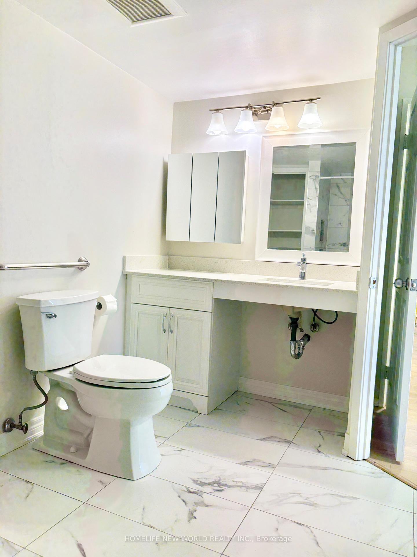 Photo 20 of Unit 1117, 40 Harding Boulevard, Richmond Hill, North Richvale — HOMEH