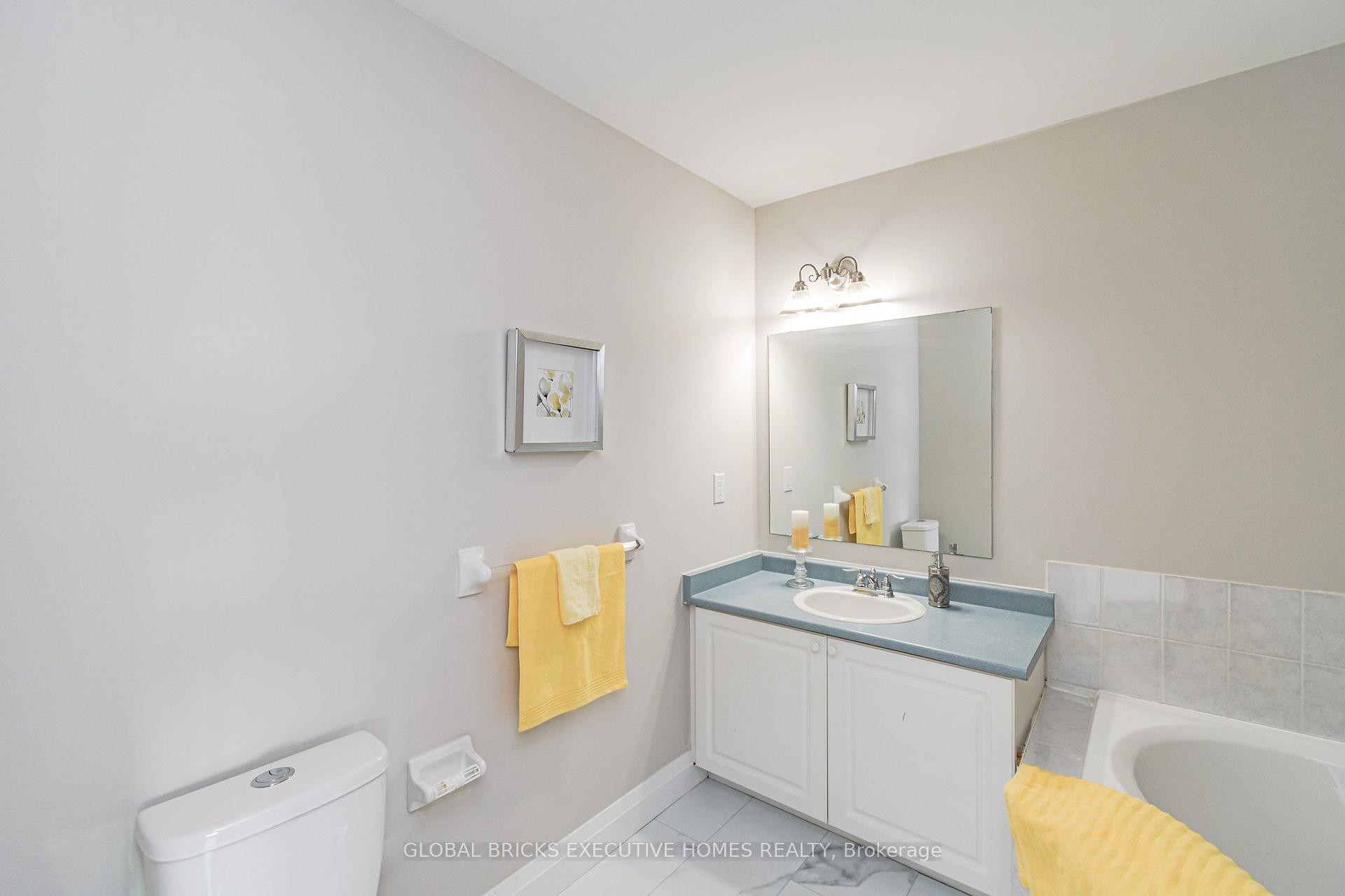 Photo 15 of 5100 Lampman Avenue, Burlington, Uptown — HOMEH
