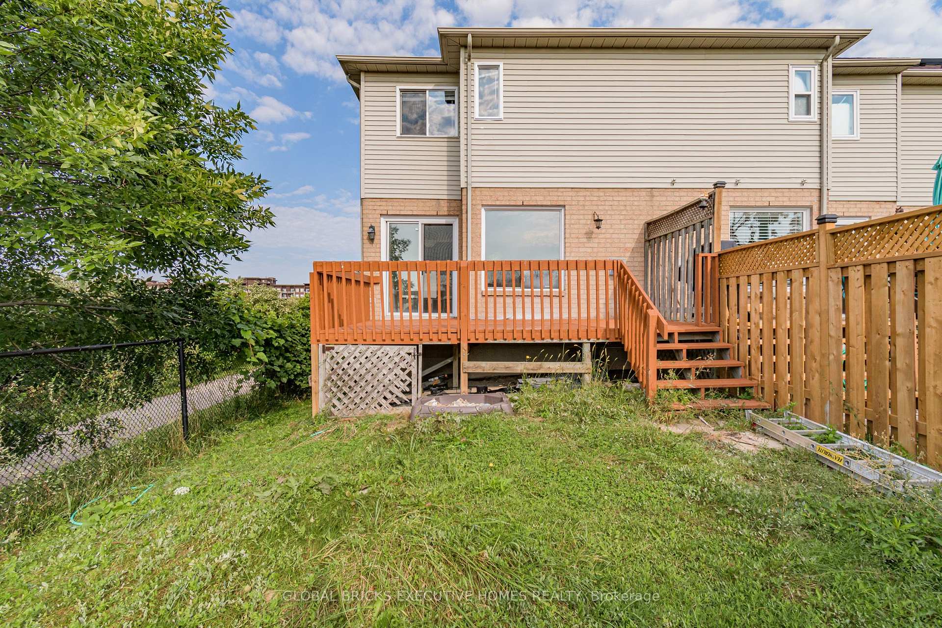 Photo 25 of 5100 Lampman Avenue, Burlington, Uptown — HOMEH