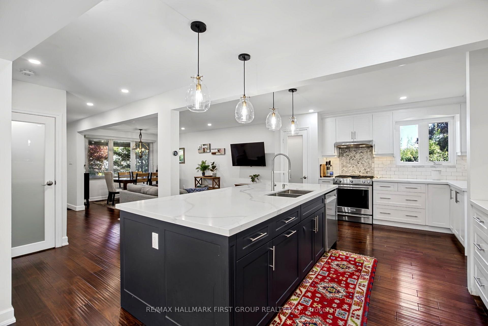 Photo 14 of 862 Boxworth Place, Pickering, West Shore — HOMEH