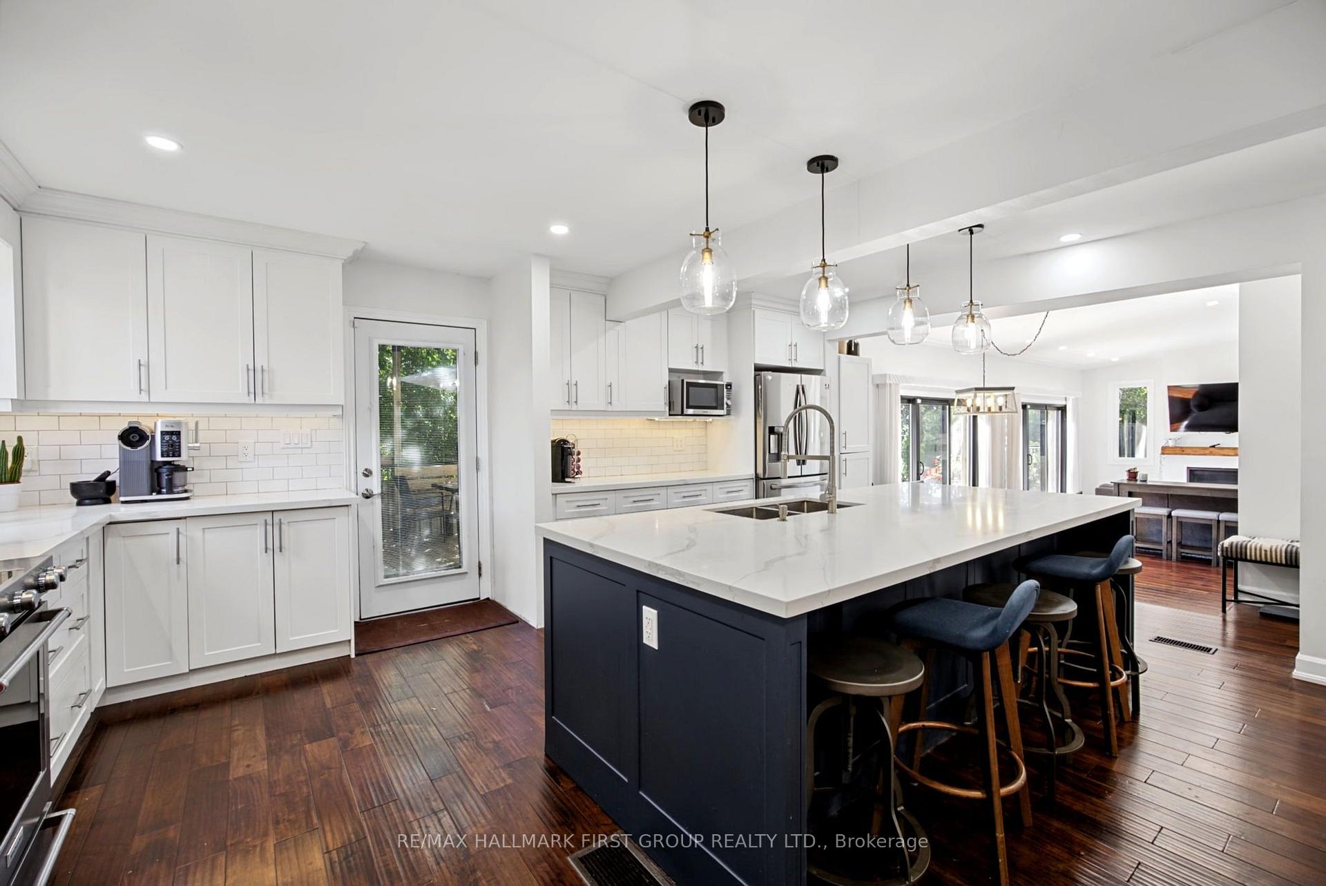 Photo 15 of 862 Boxworth Place, Pickering, West Shore — HOMEH