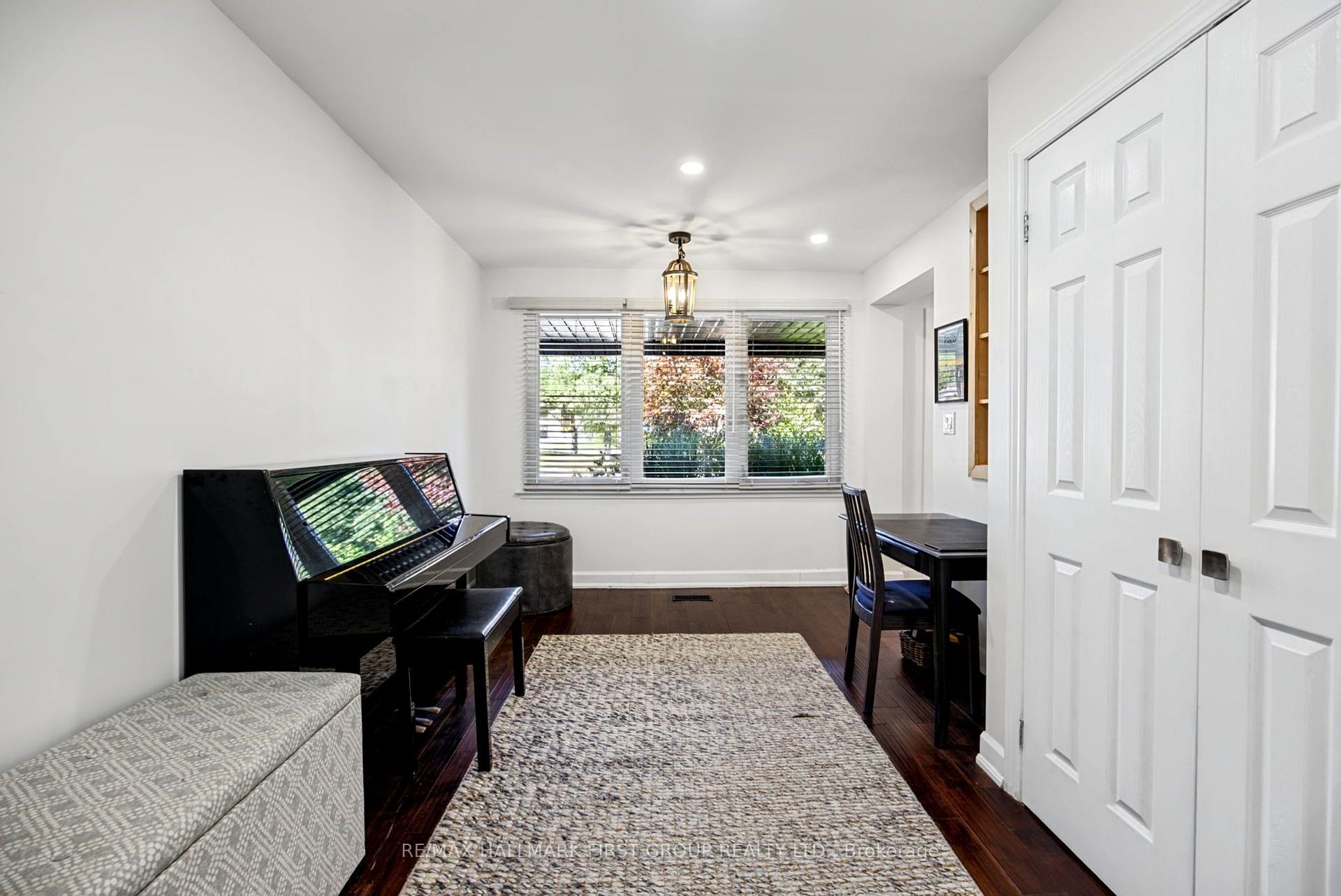 Photo 21 of 862 Boxworth Place, Pickering, West Shore — HOMEH