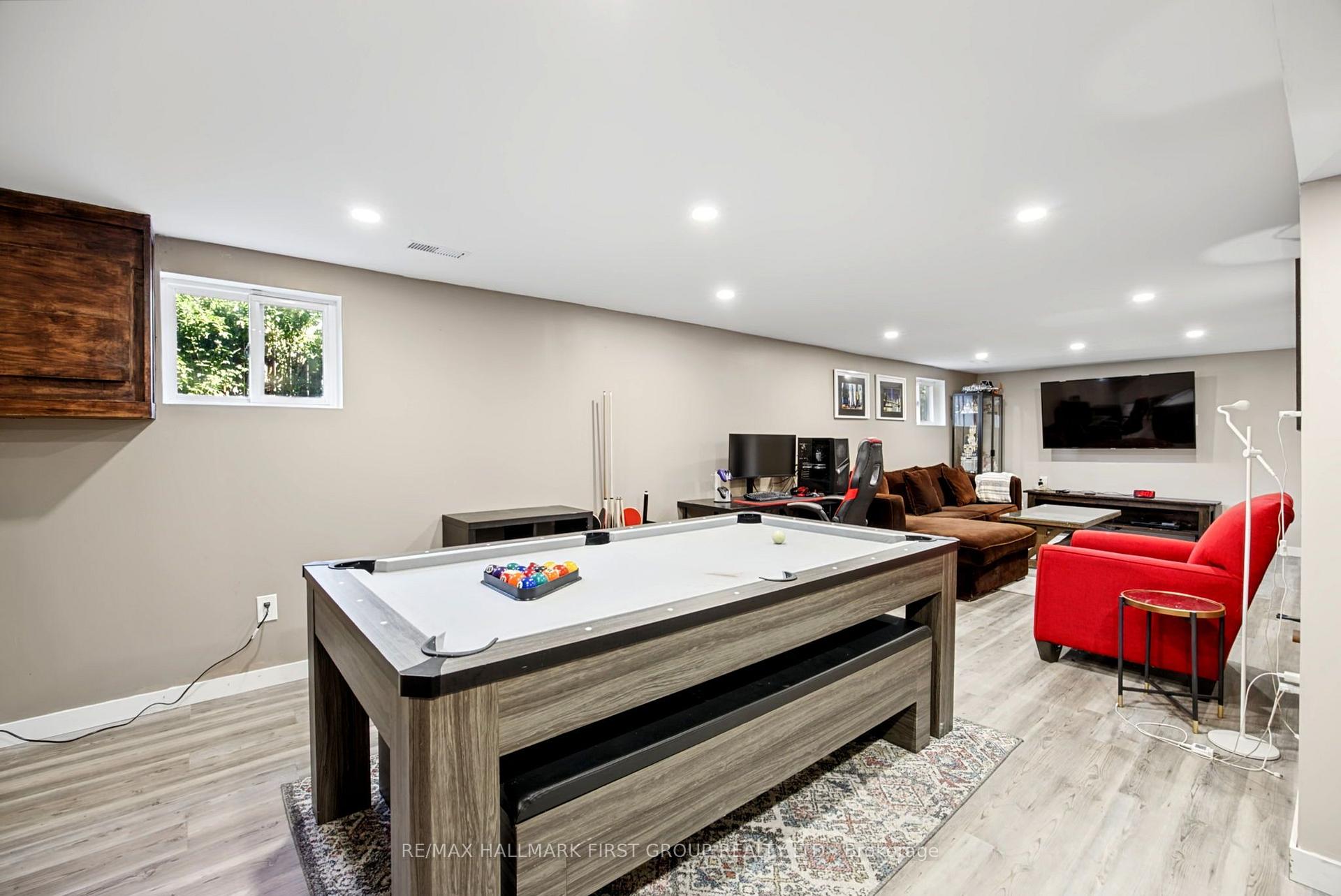 Photo 37 of 862 Boxworth Place, Pickering, West Shore — HOMEH