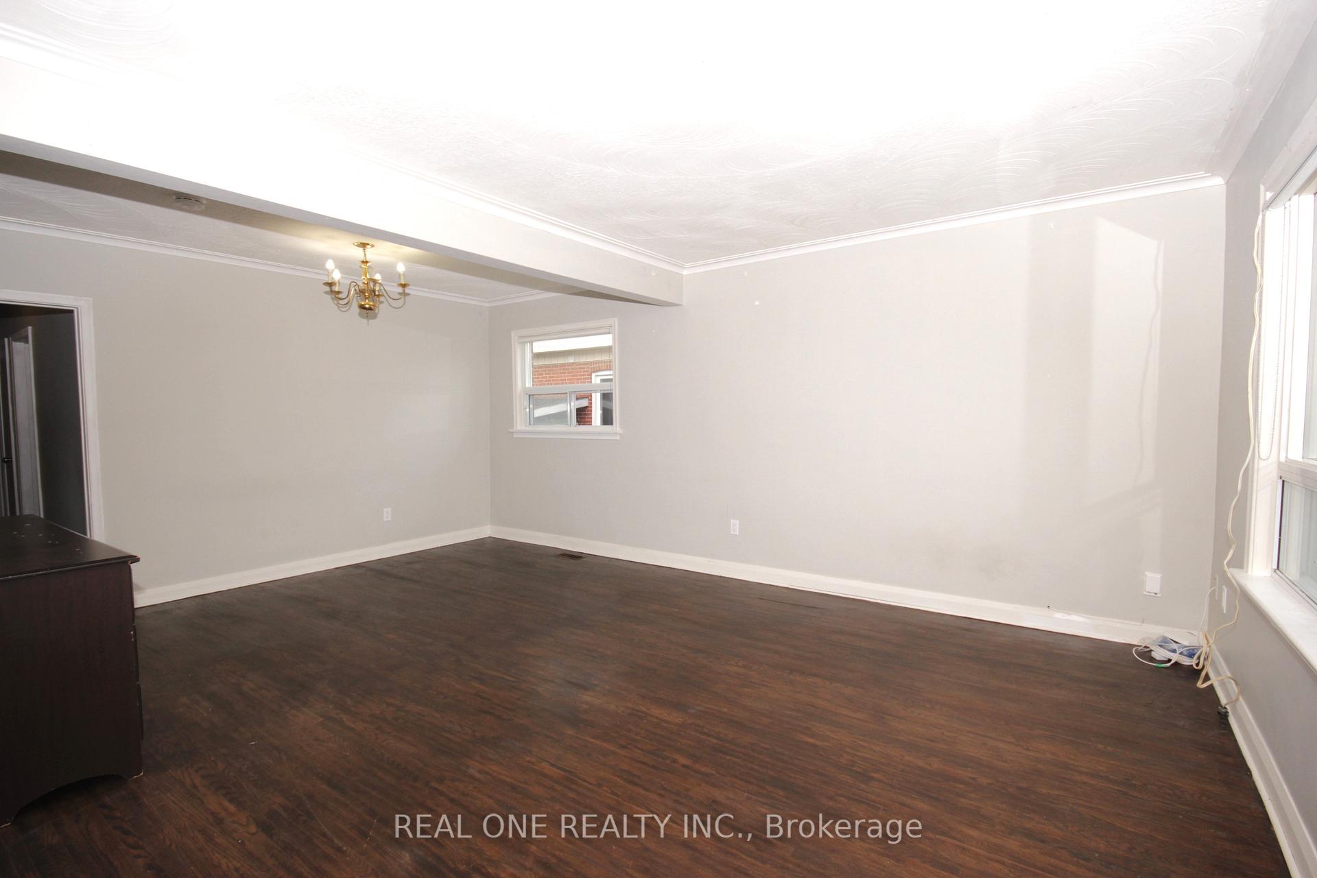 Photo 4 of Unit Main, 157 Shropshire Drive, Scarborough, Dorset Park — HOMEH