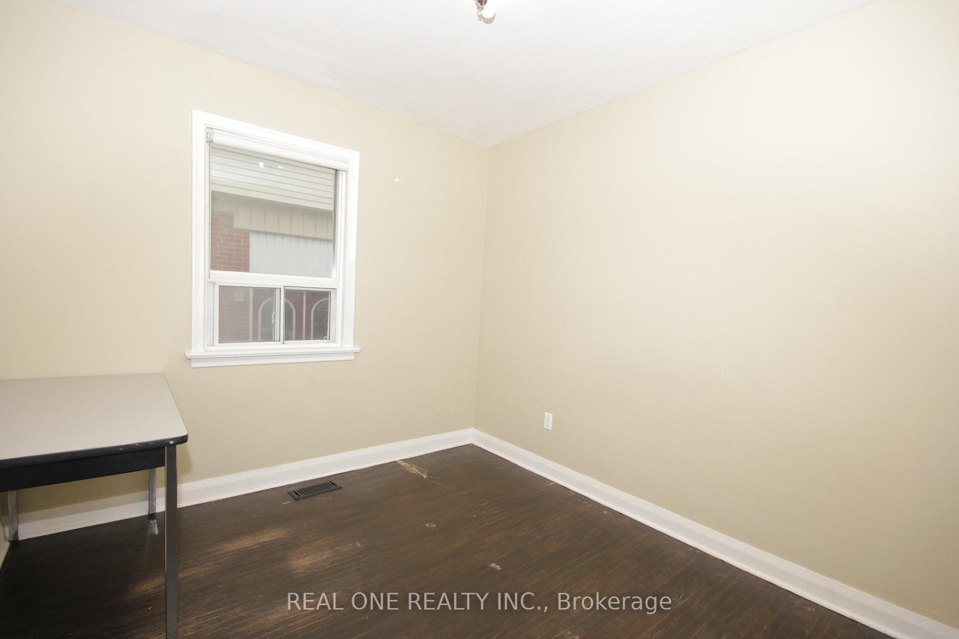 Photo 8 of Unit Main, 157 Shropshire Drive, Scarborough, Dorset Park — HOMEH