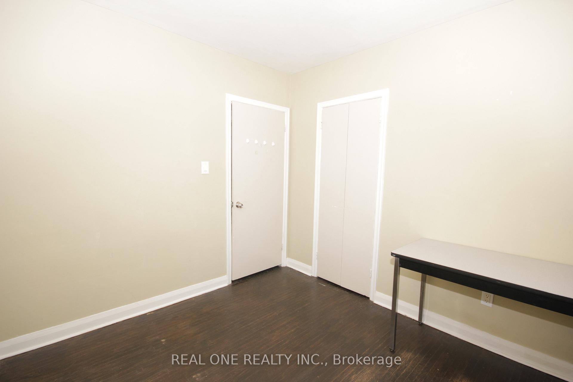 Photo 9 of Unit Main, 157 Shropshire Drive, Scarborough, Dorset Park — HOMEH