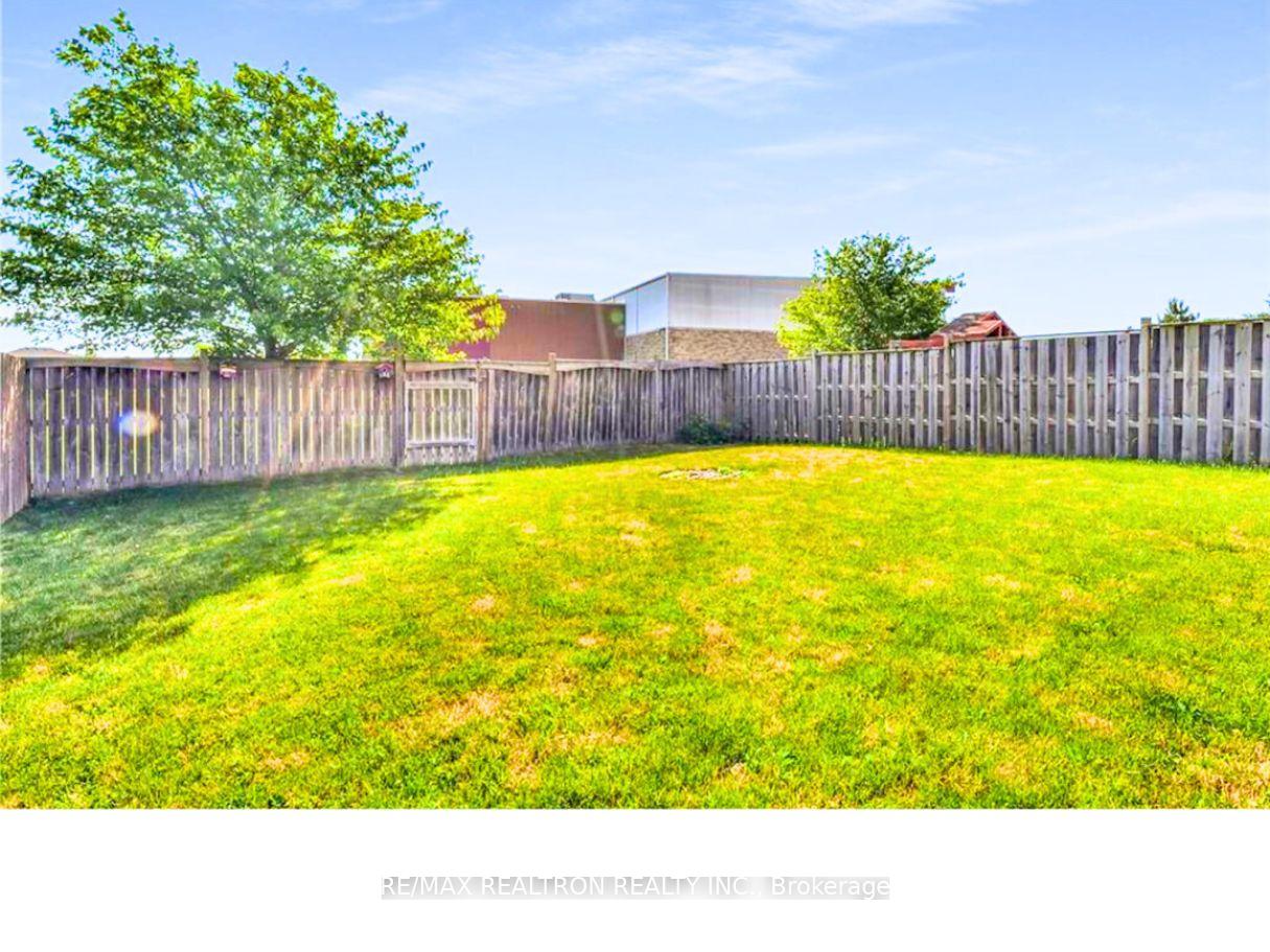 Photo 5 of Unit Main Floor, 2062 Cherrywood Trail, London, North M — HOMEH