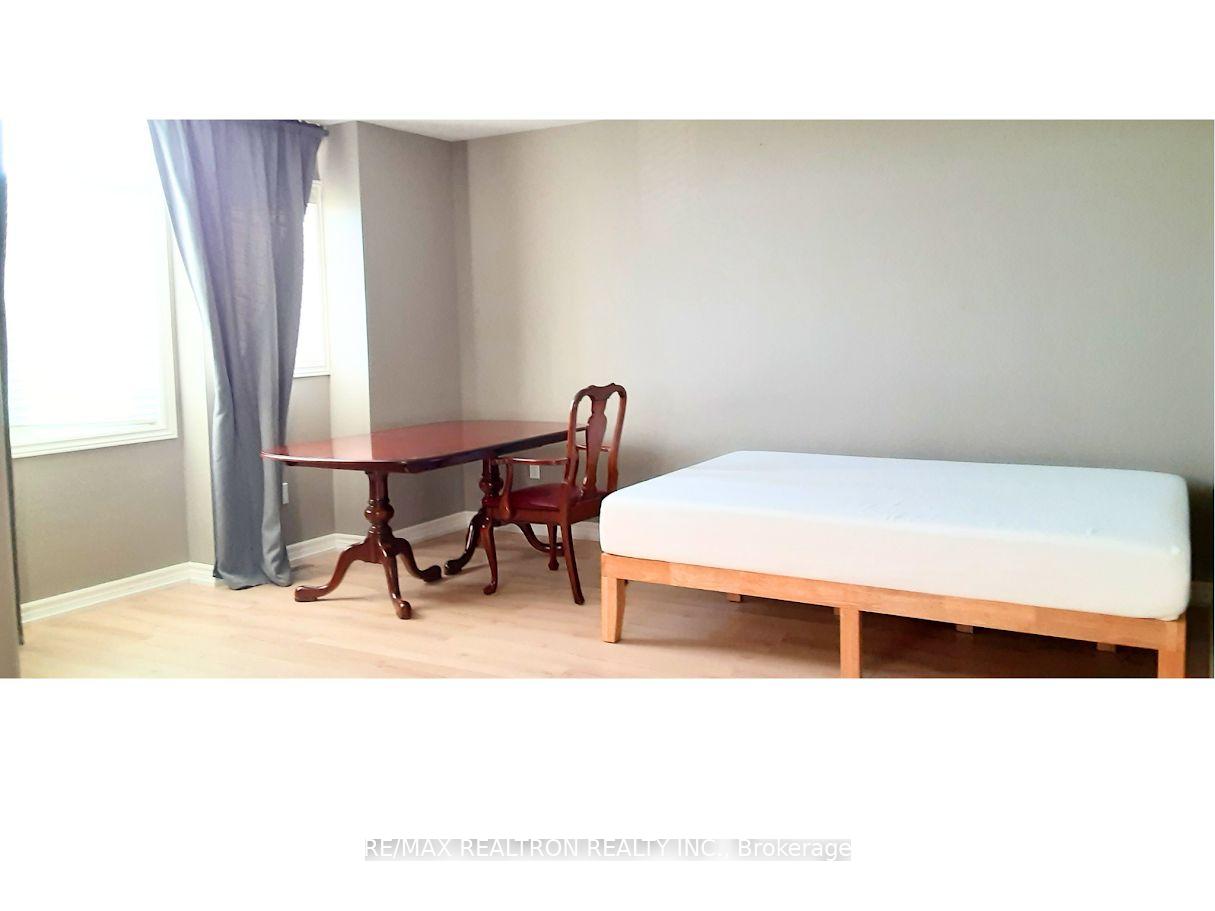 Photo 13 of Unit Main Floor, 2062 Cherrywood Trail, London, North M — HOMEH