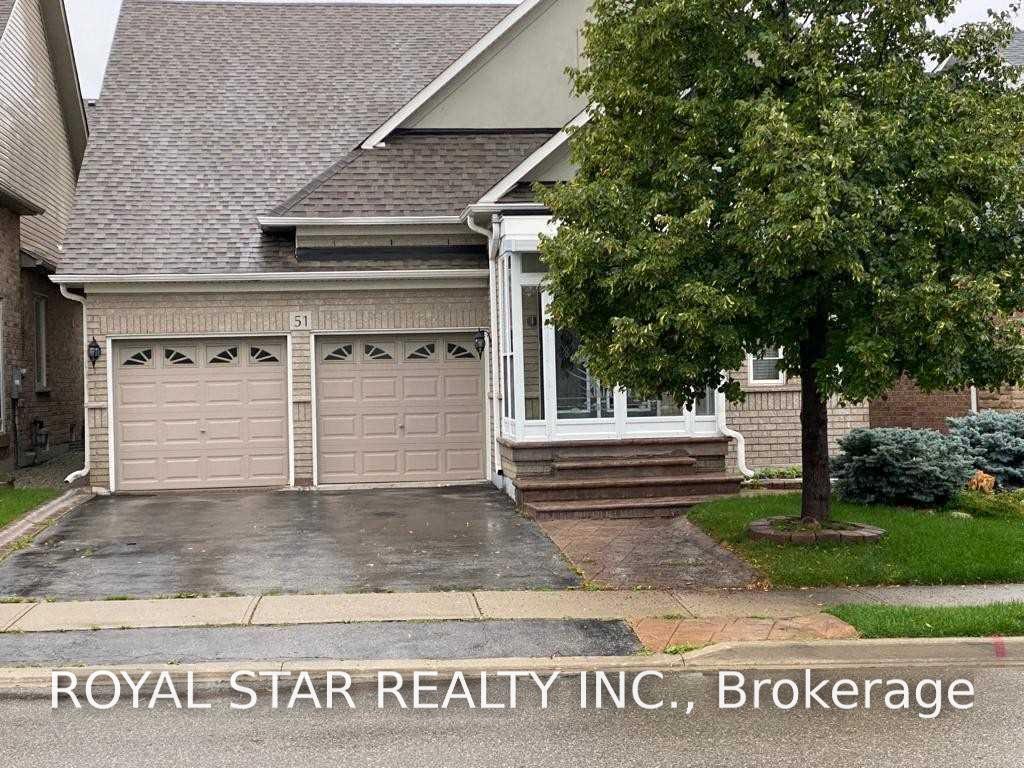 Photo 3 of 51 Pennyroyal Crescent, Brampton, Bramalea North Industrial — HOMEH