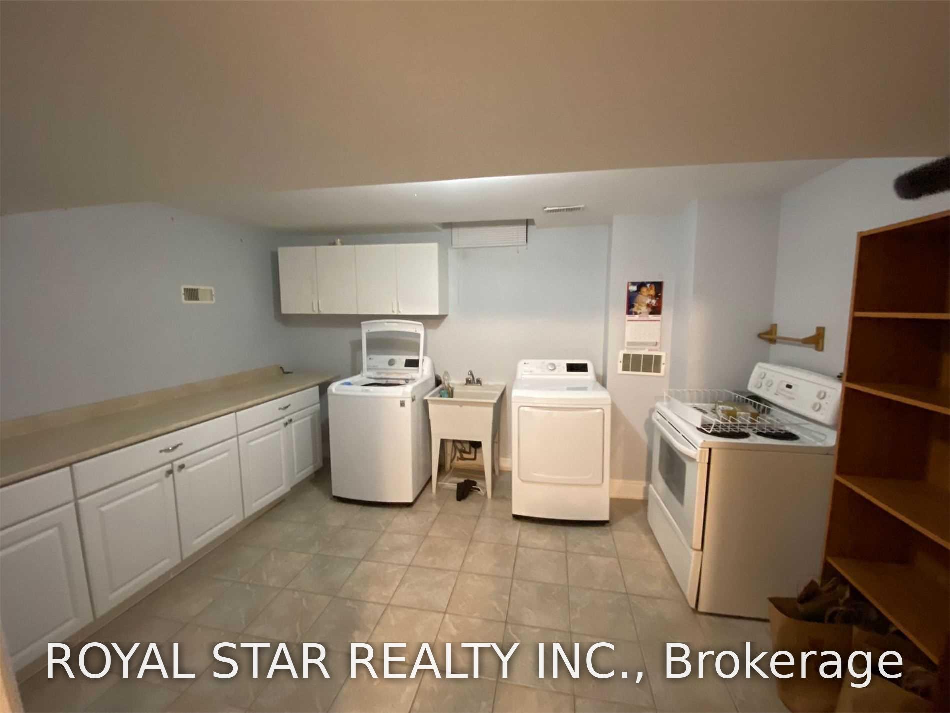 Photo 15 of 51 Pennyroyal Crescent, Brampton, Bramalea North Industrial — HOMEH