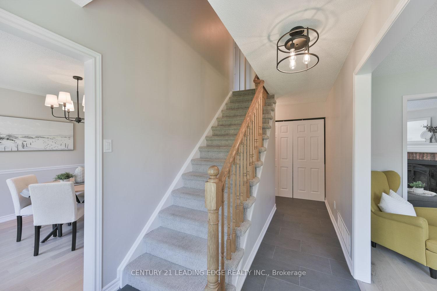 Photo 7 of 30 McGuire Crescent, Uxbridge — HOMEH