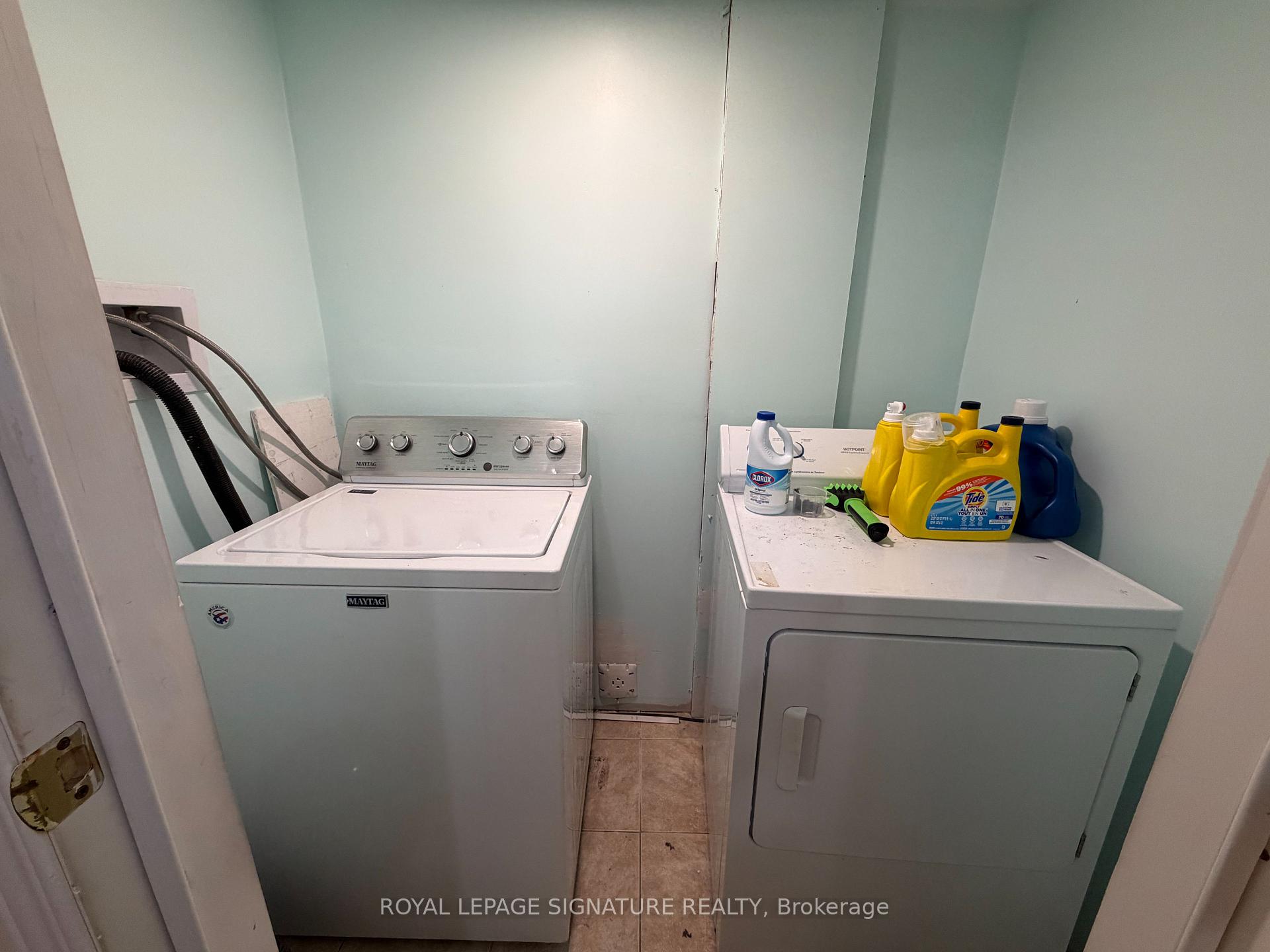 Photo 12 of Unit Bsmt, 124 Herdwick Street, Brampton, Gore Industrial North — HOMEH