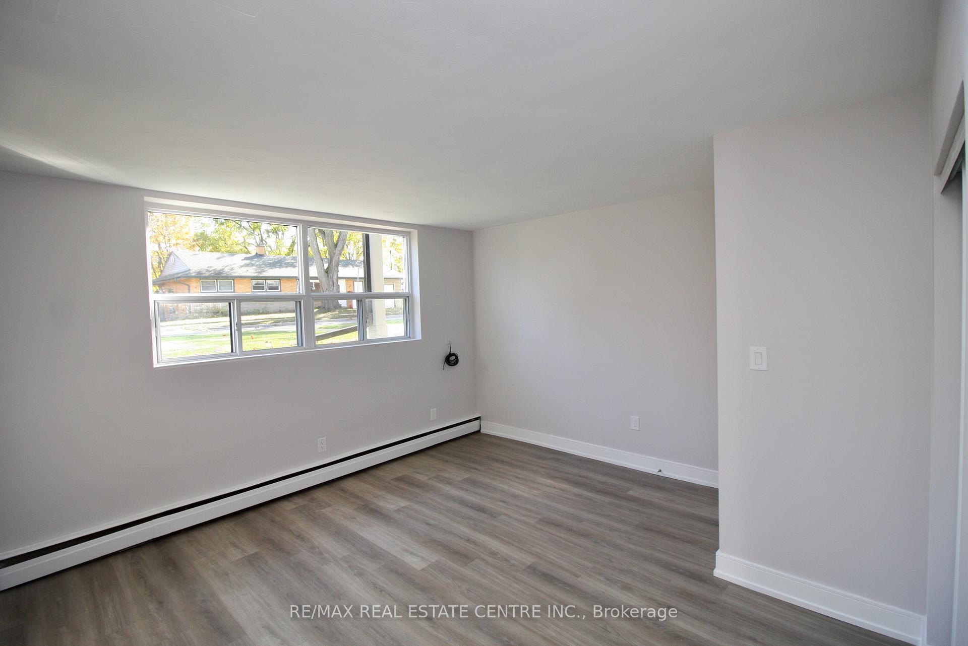 Photo 6 of Unit 1, 424 Argyle Street S, Cambridge, Preston South — HOMEH