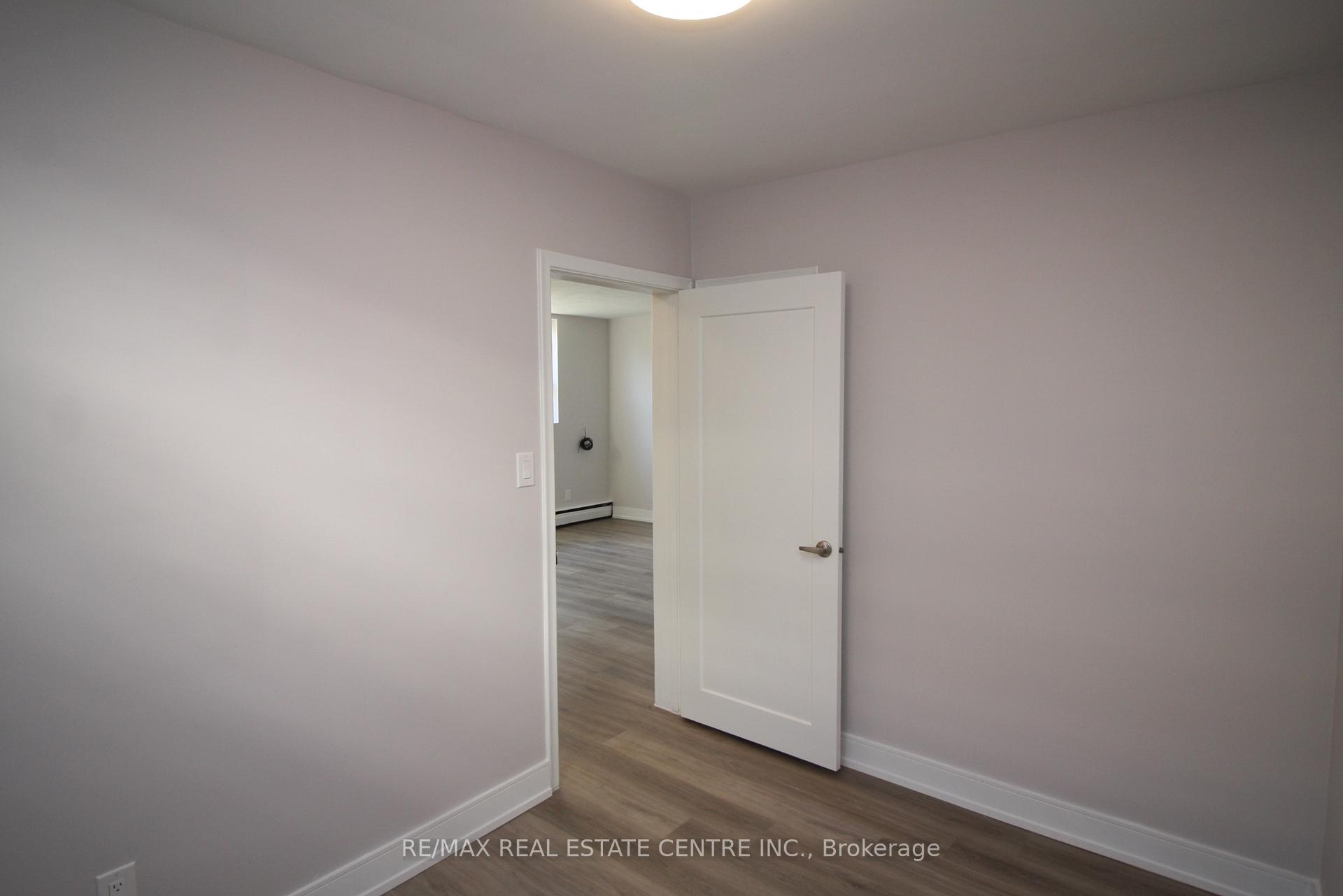 Photo 8 of Unit 1, 424 Argyle Street S, Cambridge, Preston South — HOMEH