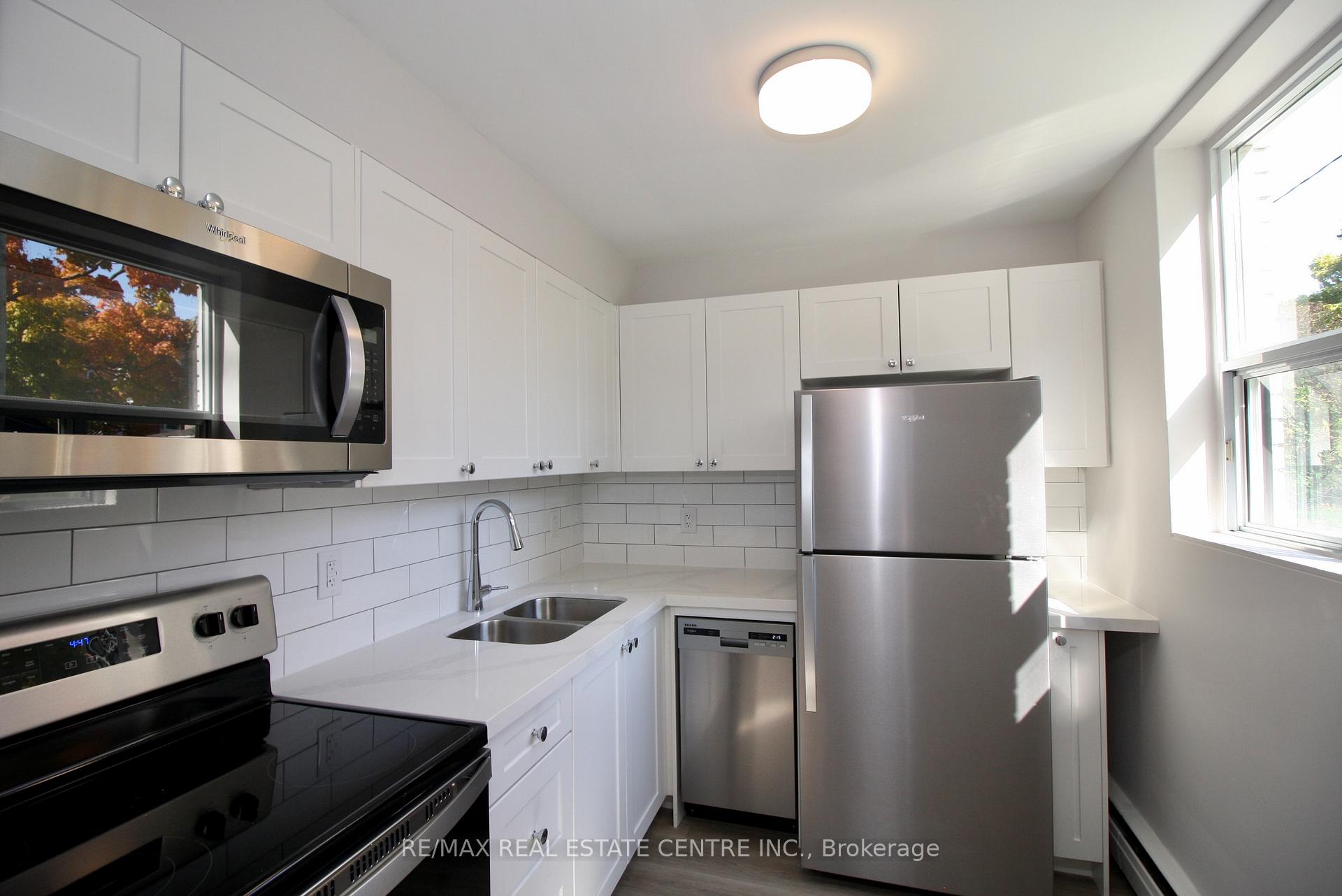Photo 15 of Unit 1, 424 Argyle Street S, Cambridge, Preston South — HOMEH