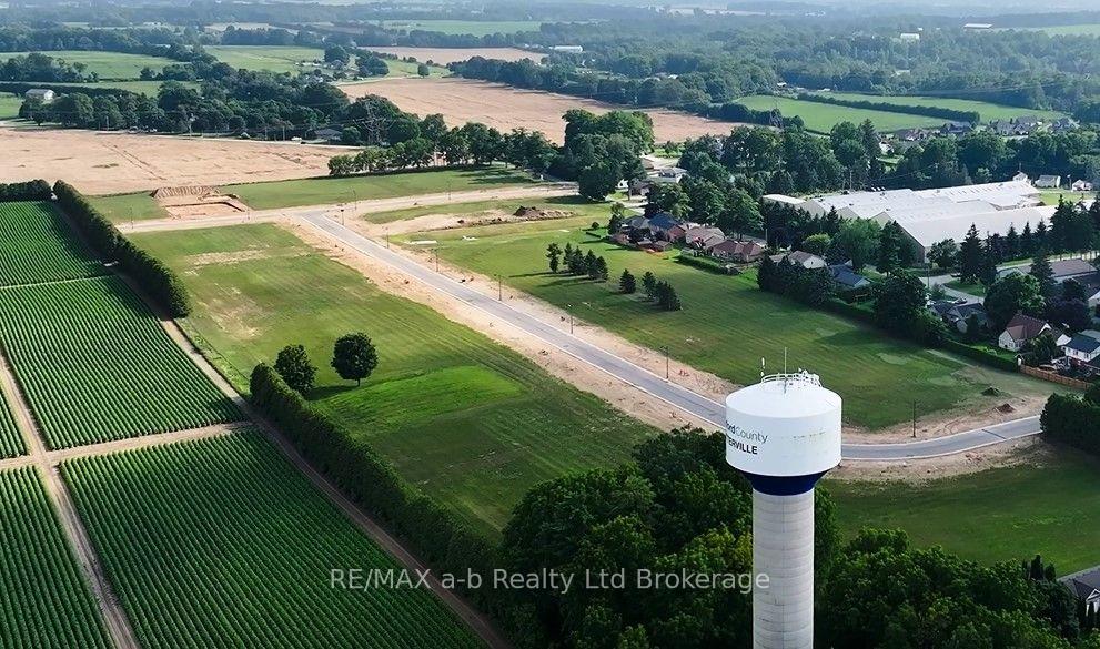 Photo 2 of 41 Meadowlands Drive, Norwich, Otterville — HOMEH