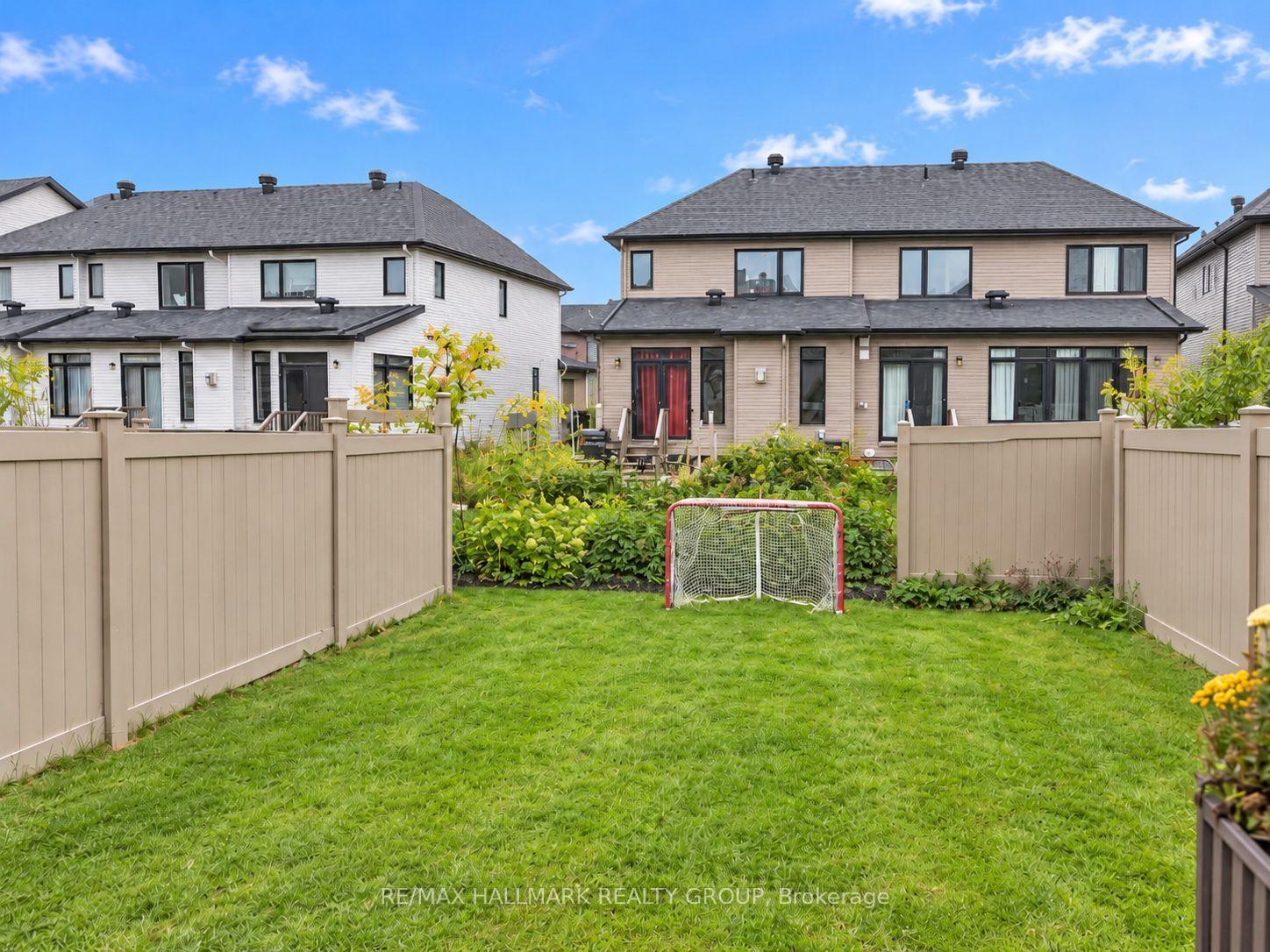 Photo 15 of 64 Heirloom Street, Ottawa, Riverside South/Gloucester Glen — HOMEH