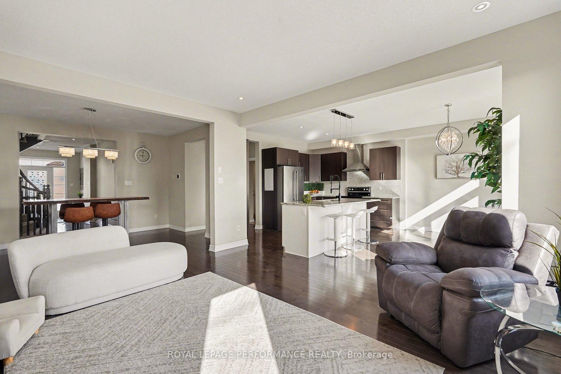Photo 6 of 504 Yellow Birch Street, Ottawa, Mer Bleue/Bradley Estates/Anderson Park — HOMEH