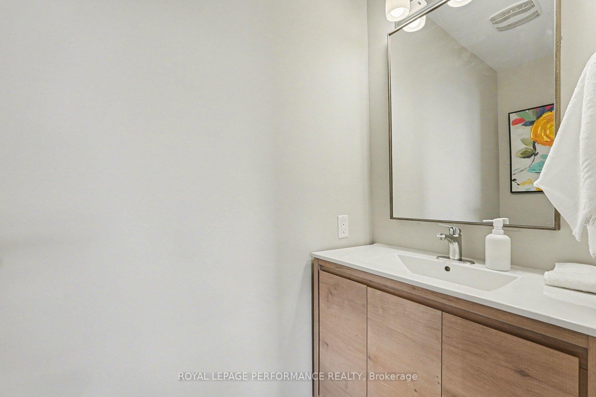 Photo 14 of 504 Yellow Birch Street, Ottawa, Mer Bleue/Bradley Estates/Anderson Park — HOMEH