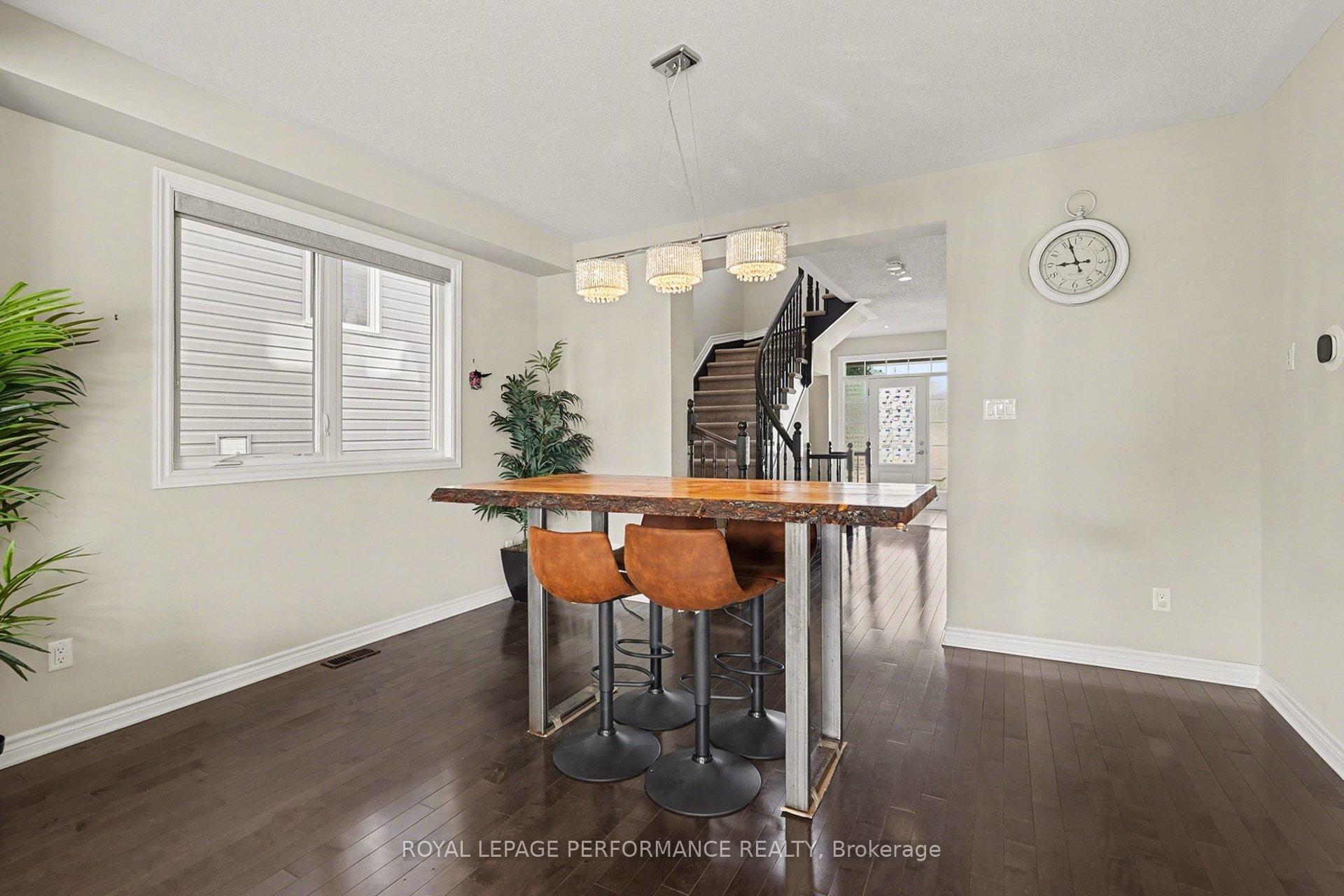 Photo 15 of 504 Yellow Birch Street, Ottawa, Mer Bleue/Bradley Estates/Anderson Park — HOMEH