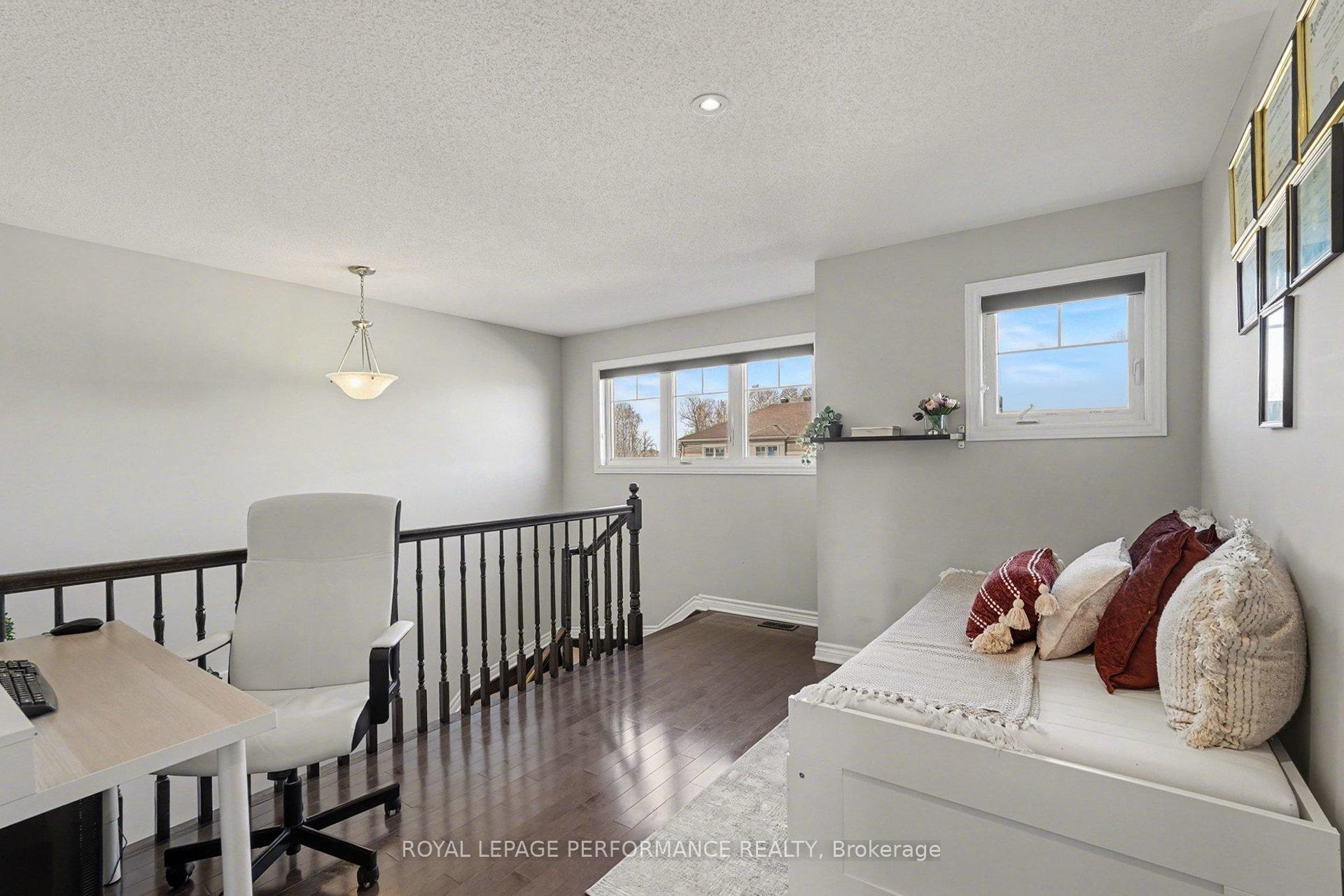 Photo 16 of 504 Yellow Birch Street, Ottawa, Mer Bleue/Bradley Estates/Anderson Park — HOMEH