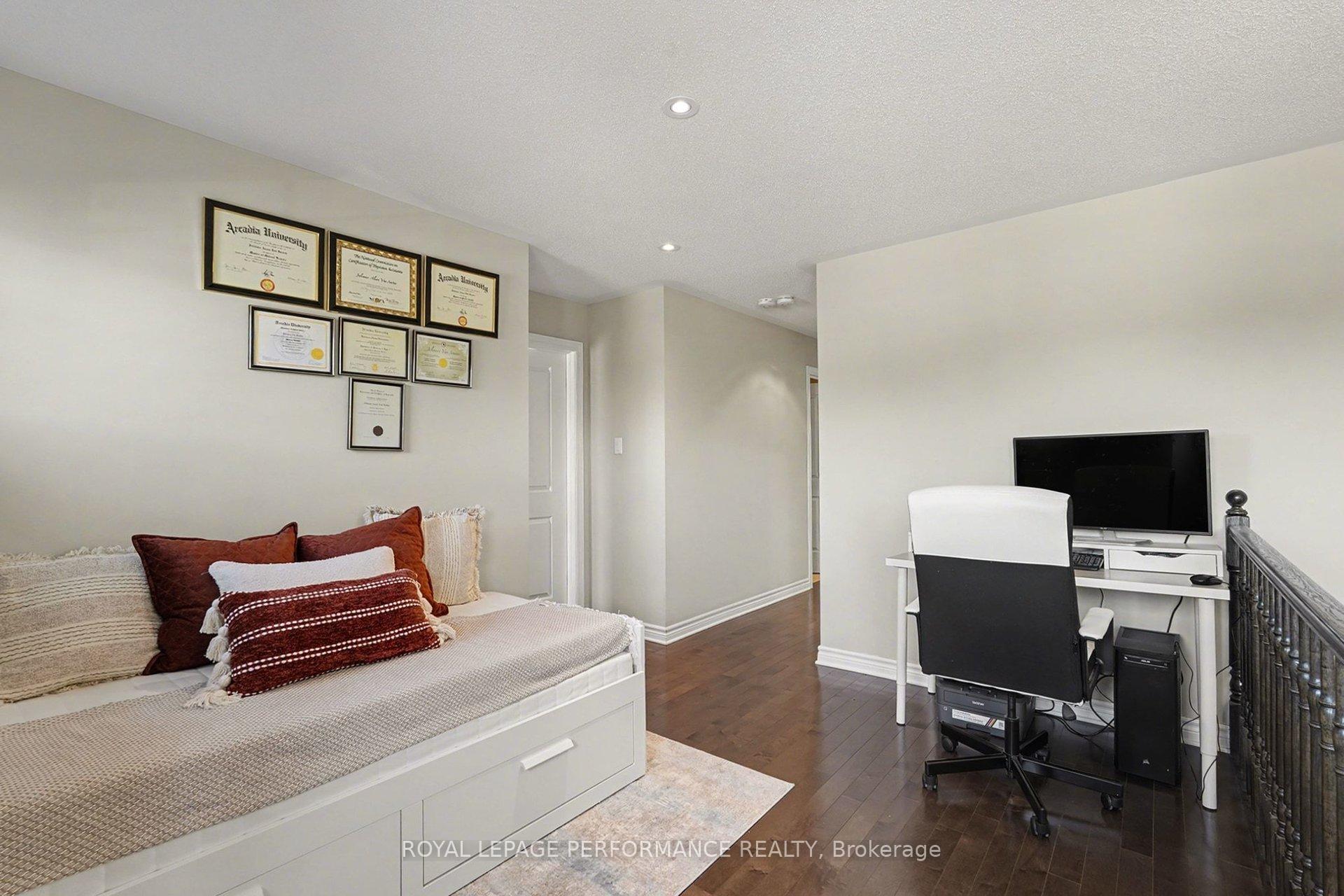 Photo 17 of 504 Yellow Birch Street, Ottawa, Mer Bleue/Bradley Estates/Anderson Park — HOMEH